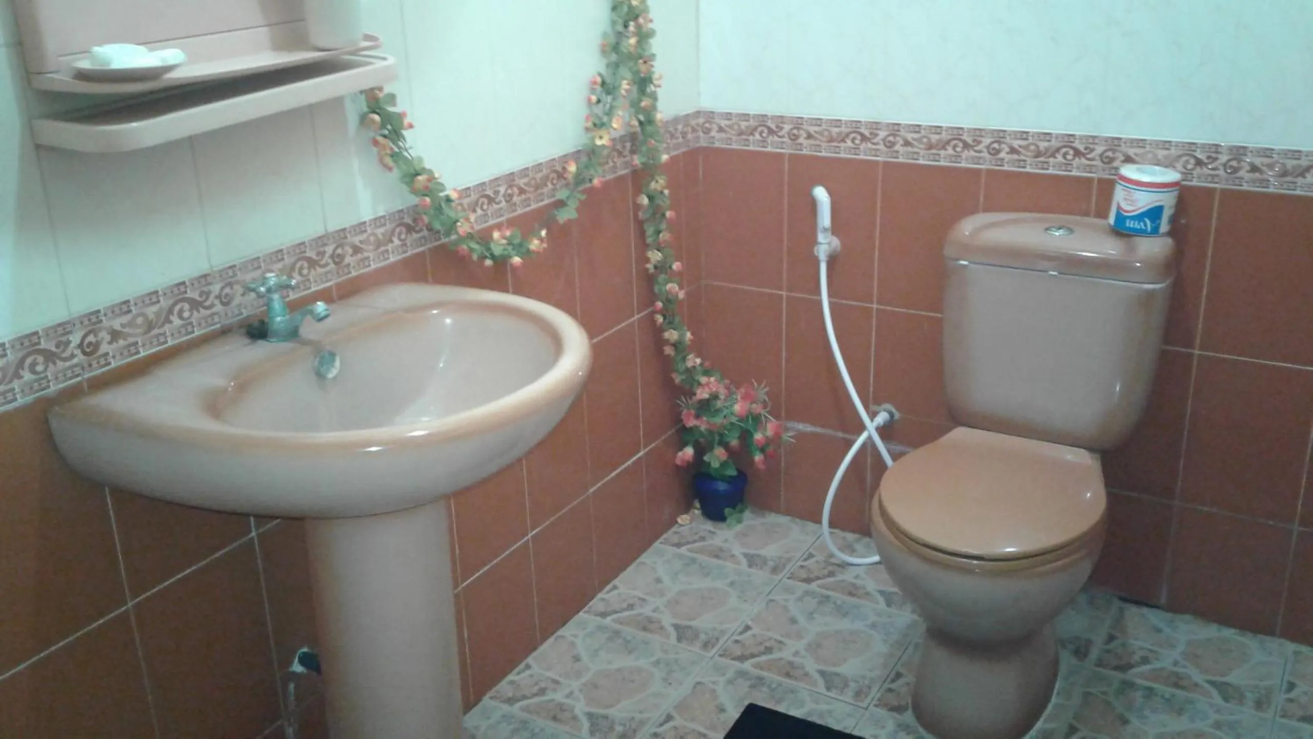 Bathroom in Flower Inn