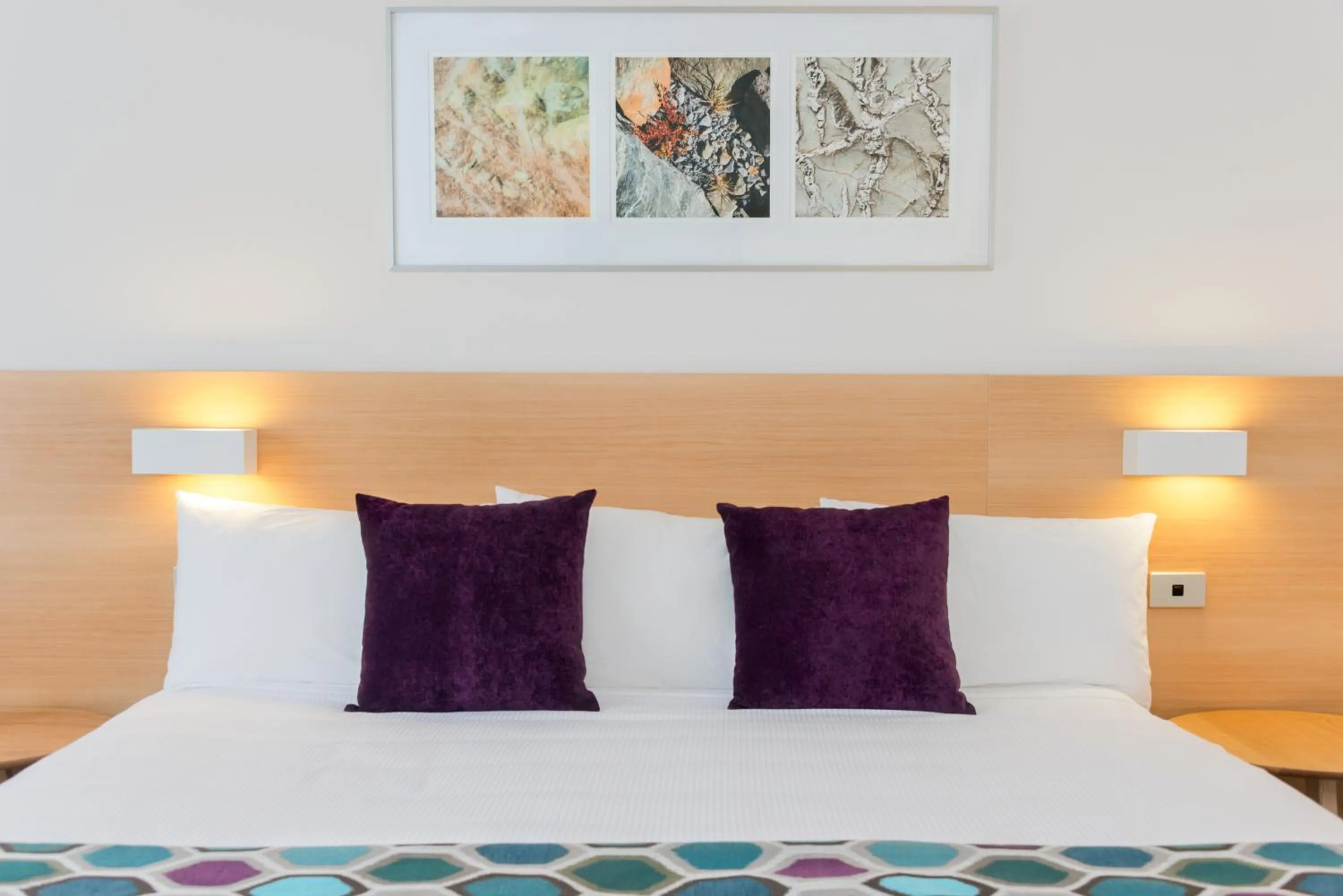 Bedroom, Bed in Heartland Hotel Fox Glacier