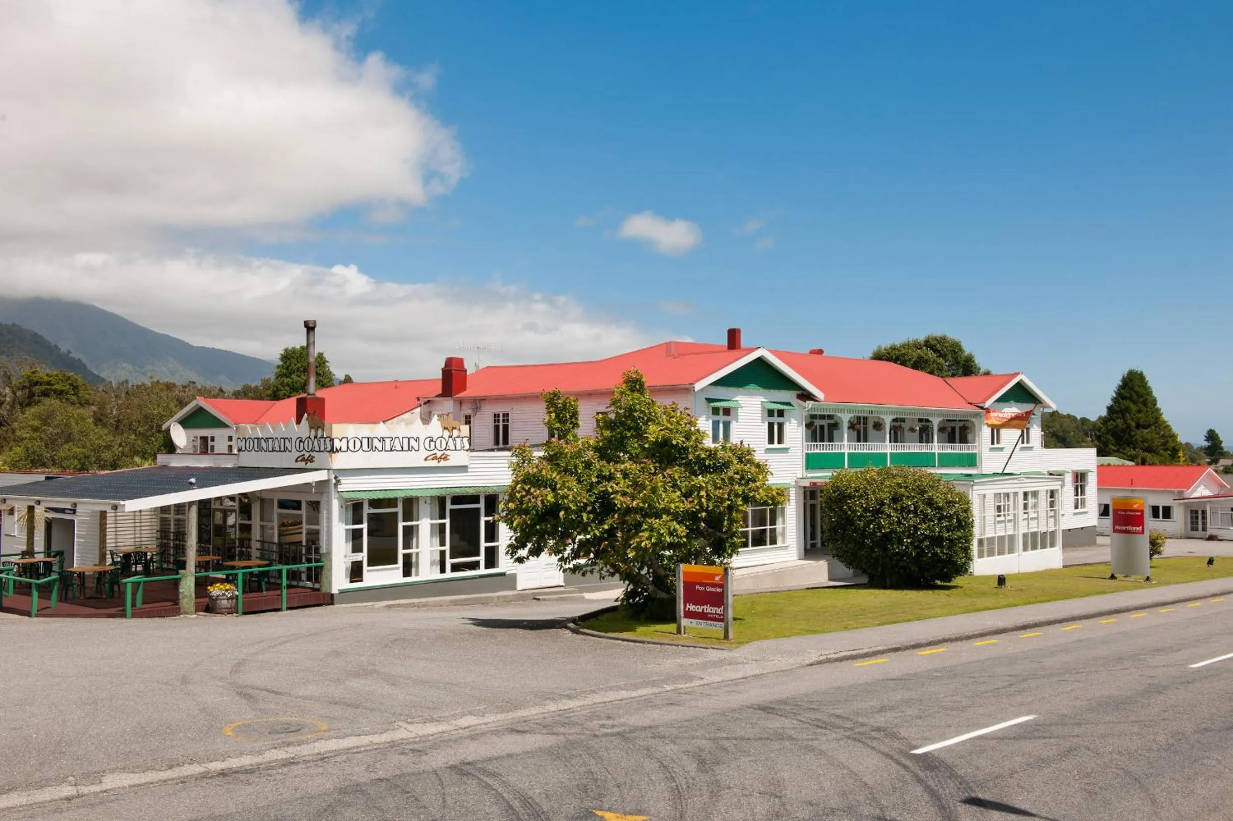 Restaurant/places to eat in Heartland Hotel Fox Glacier