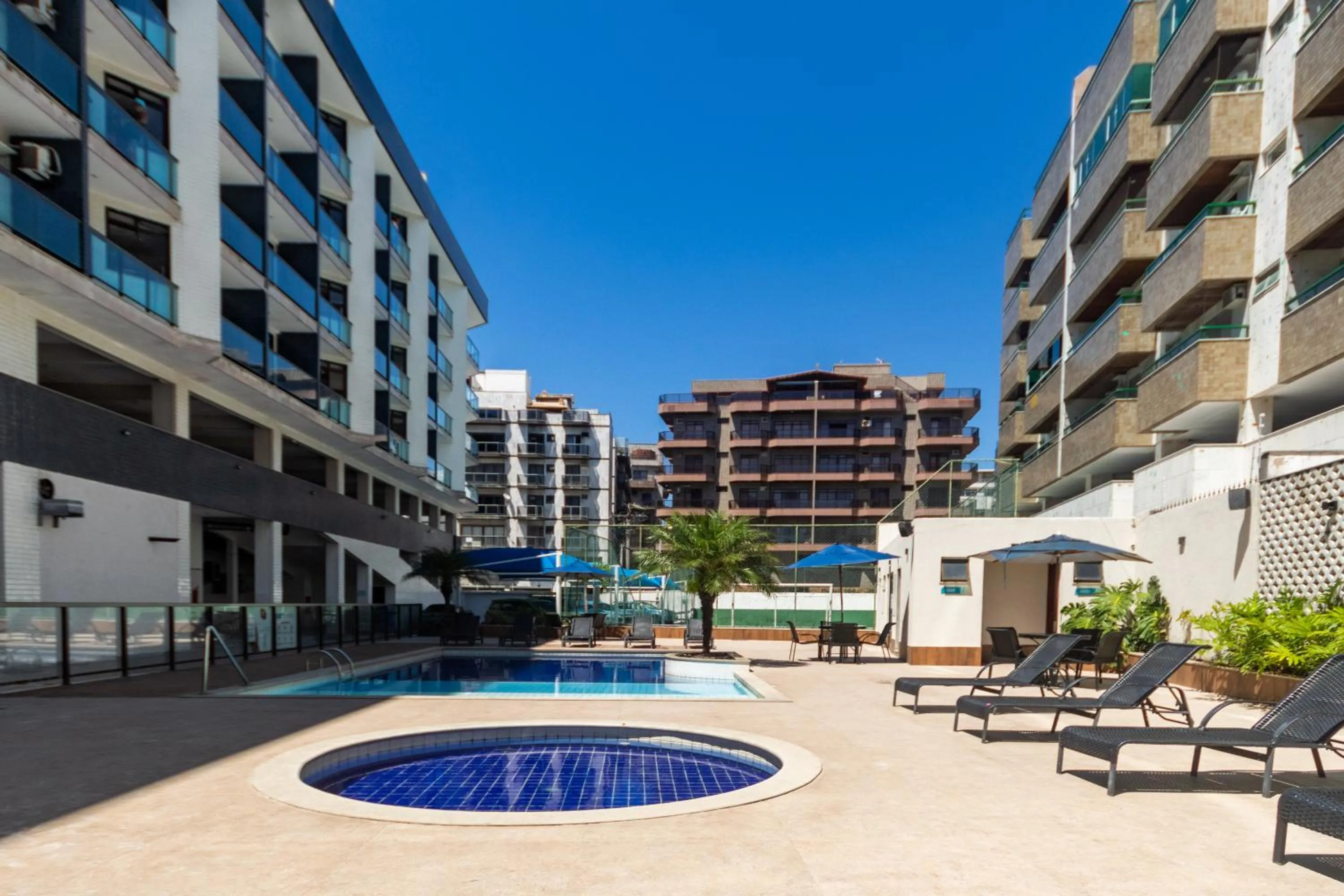 Day in Apart Hotel Porto Príncipe