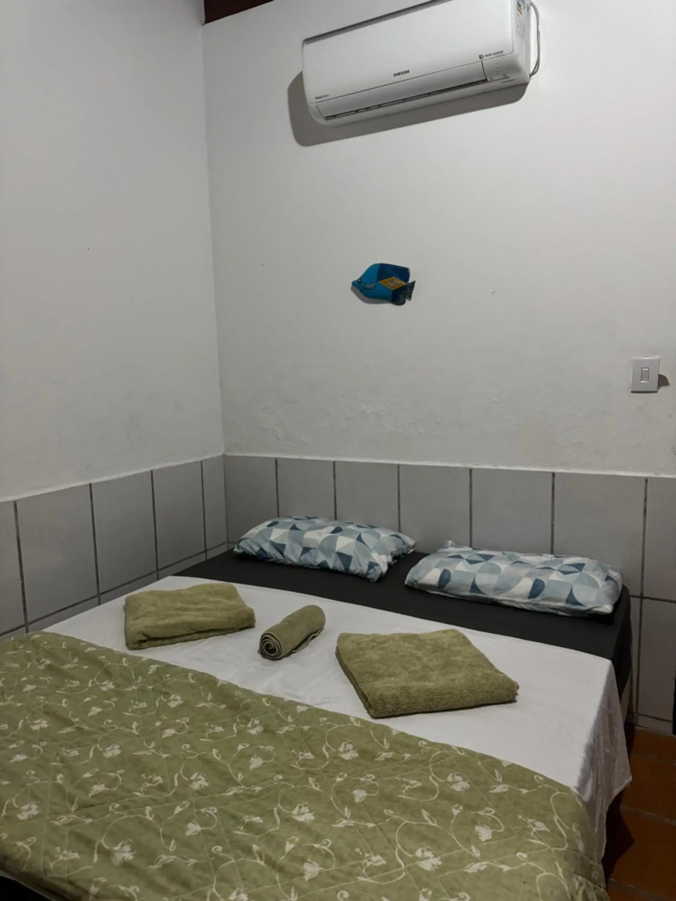 Quadruple Room in Pousada Villa Da Guarda Quadruple Room in Pousada Villa Da Guarda