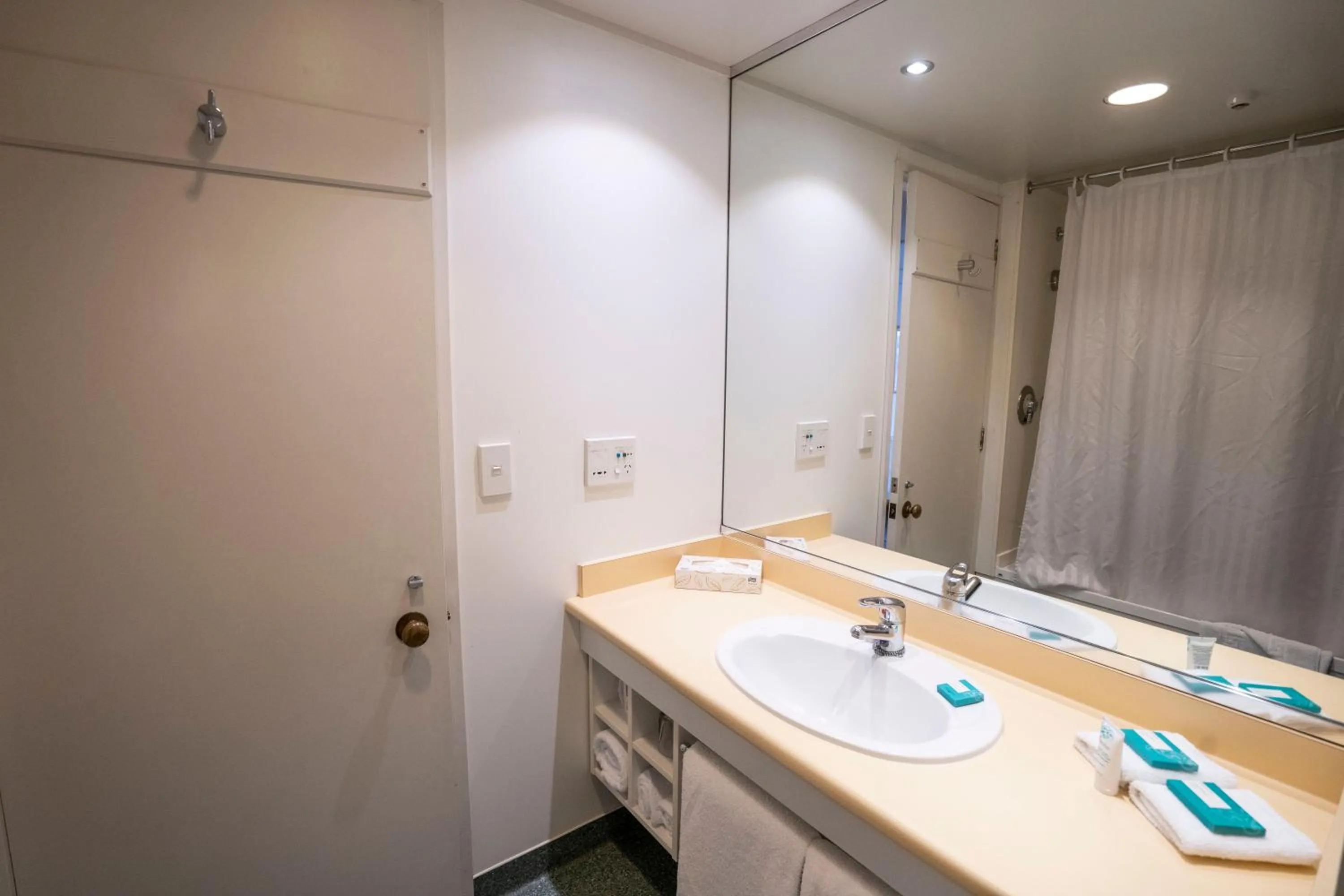 Bathroom in Heartland Hotel Queenstown