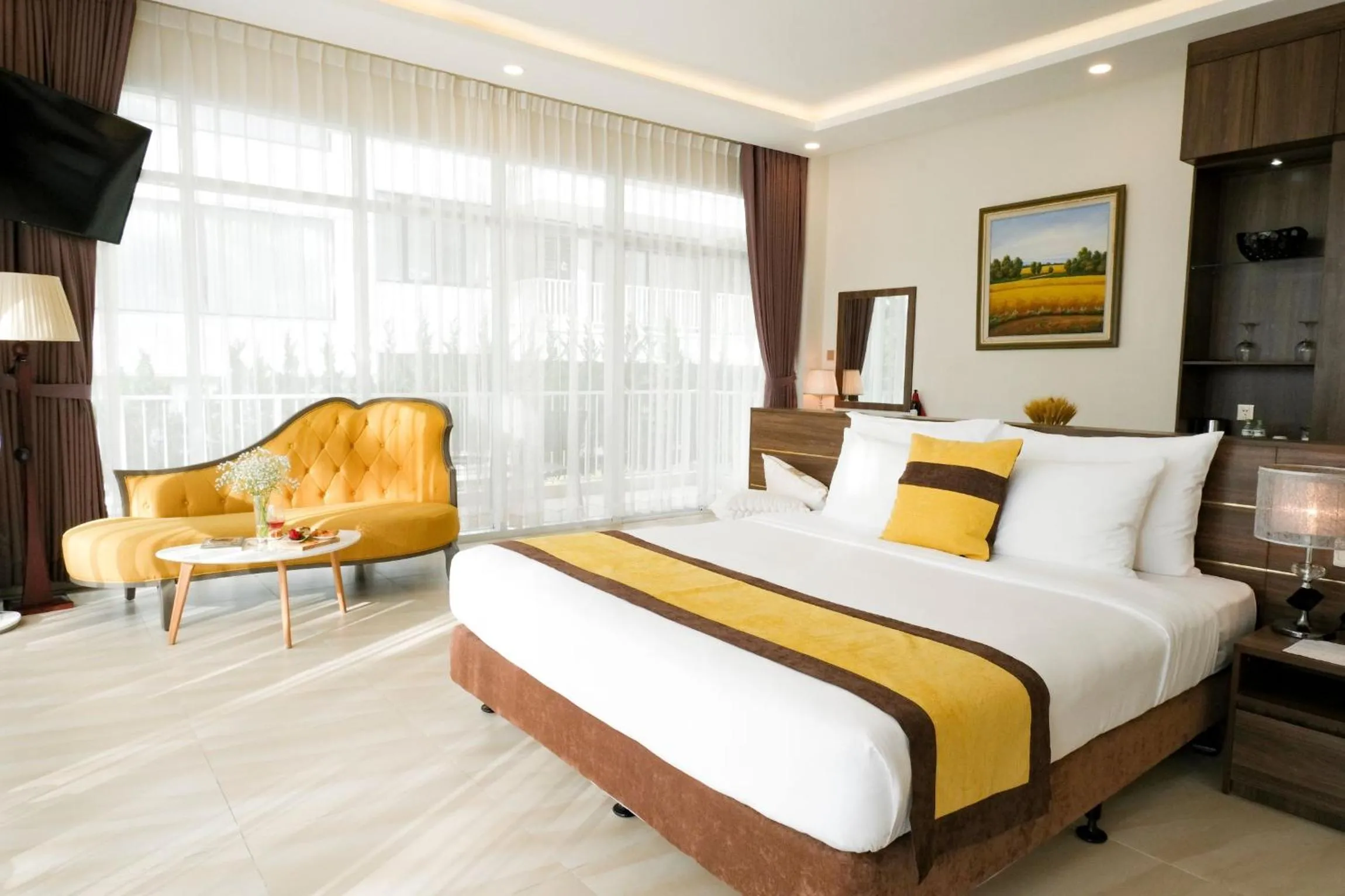 Bedroom, Bed in CEREJA Hotel & Resort Dalat