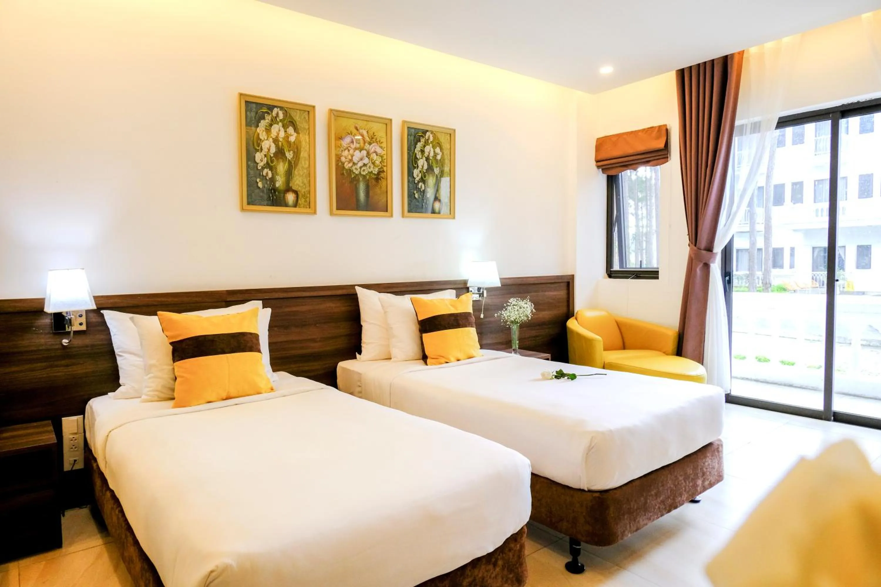 Bed in CEREJA Hotel & Resort Dalat