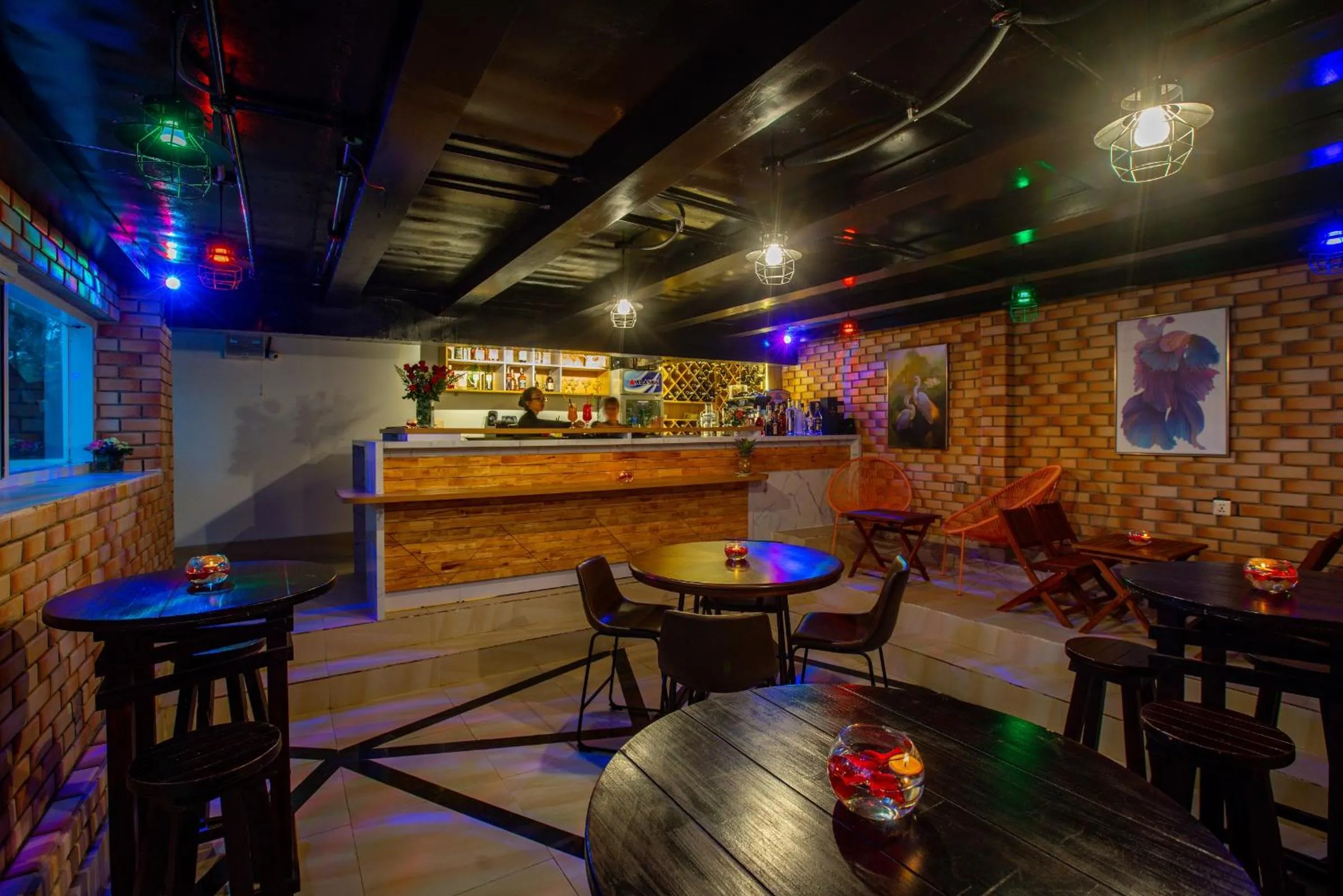 Lounge or bar in CEREJA Hotel & Resort Dalat