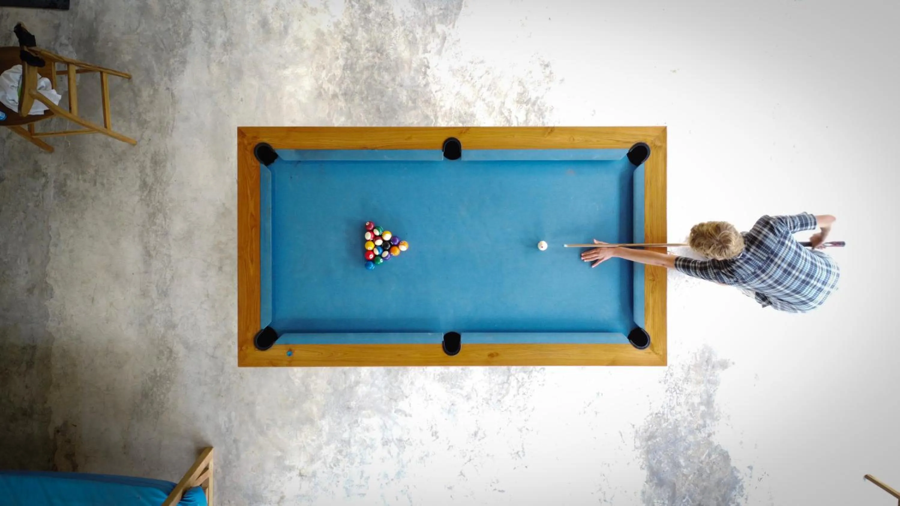 Billiard in Castaway Island Hostel