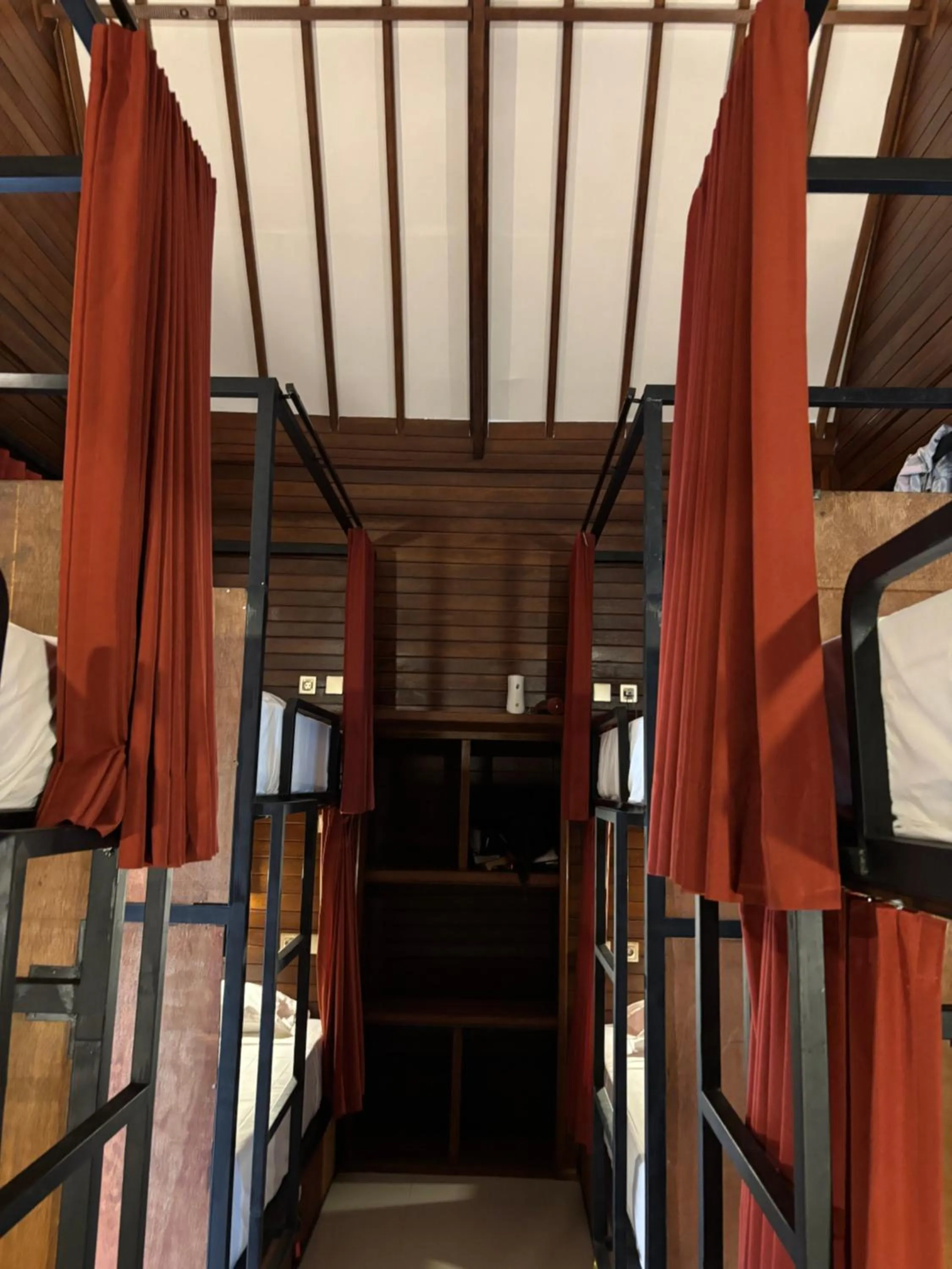 Photo of the whole room, Bed in Castaway Island Hostel