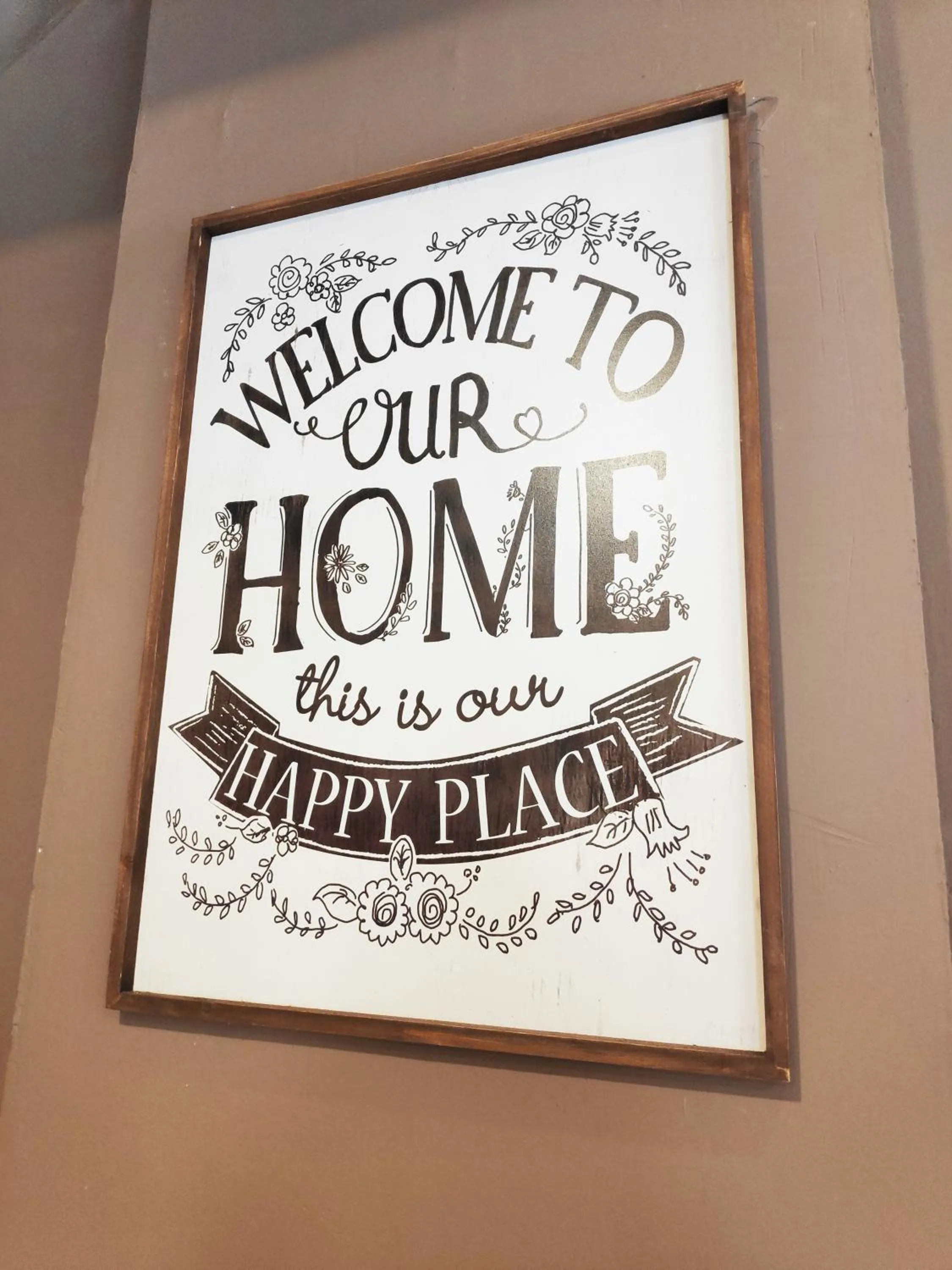 Property logo or sign in VK Pods PIK