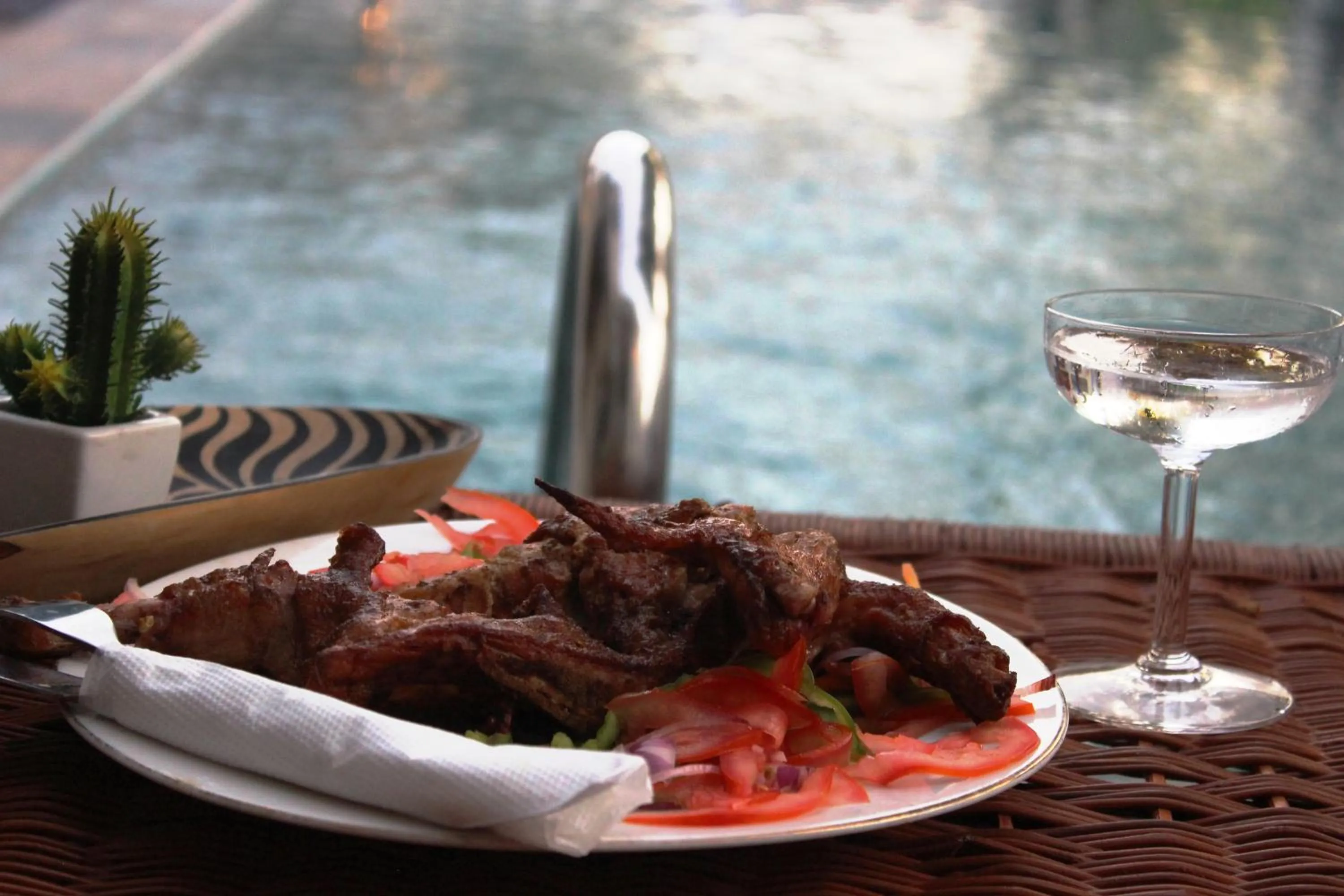 Food and drinks in Mikocheni Condo Hotel & Apartments