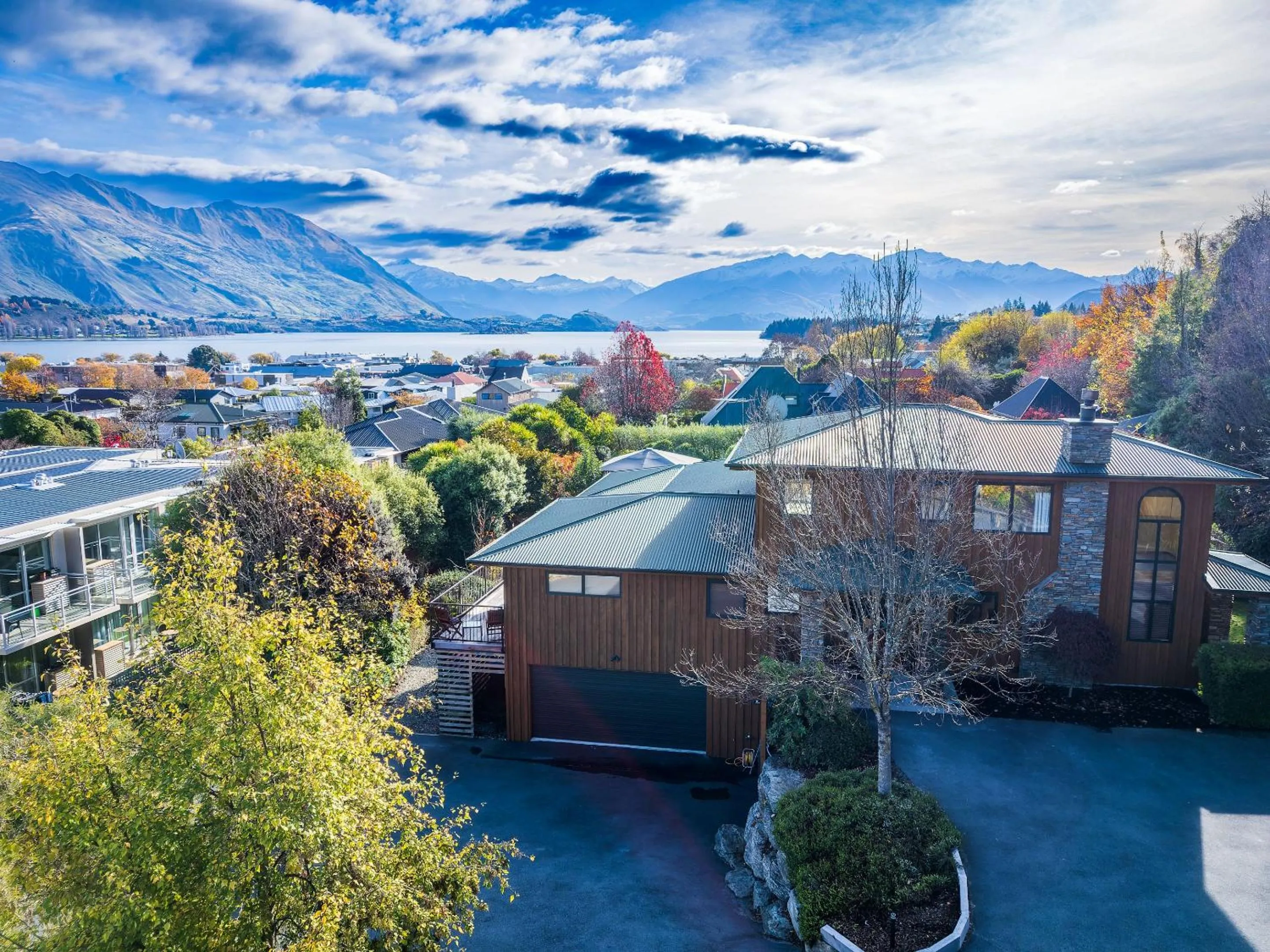 Property building in Wanaka Springs Lodge