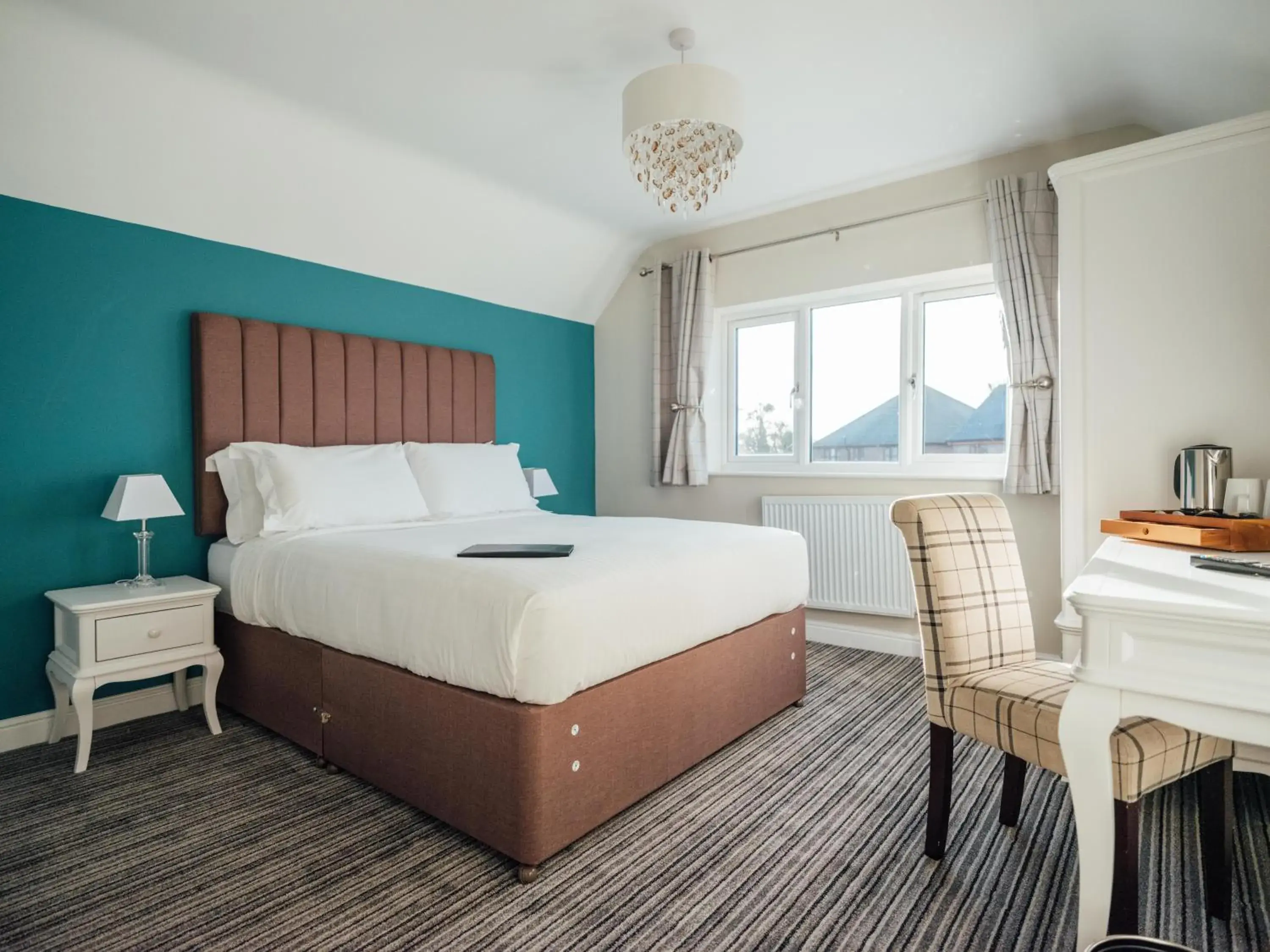 Deluxe King Room in The Bell Inn Deluxe King Room in The Bell Inn