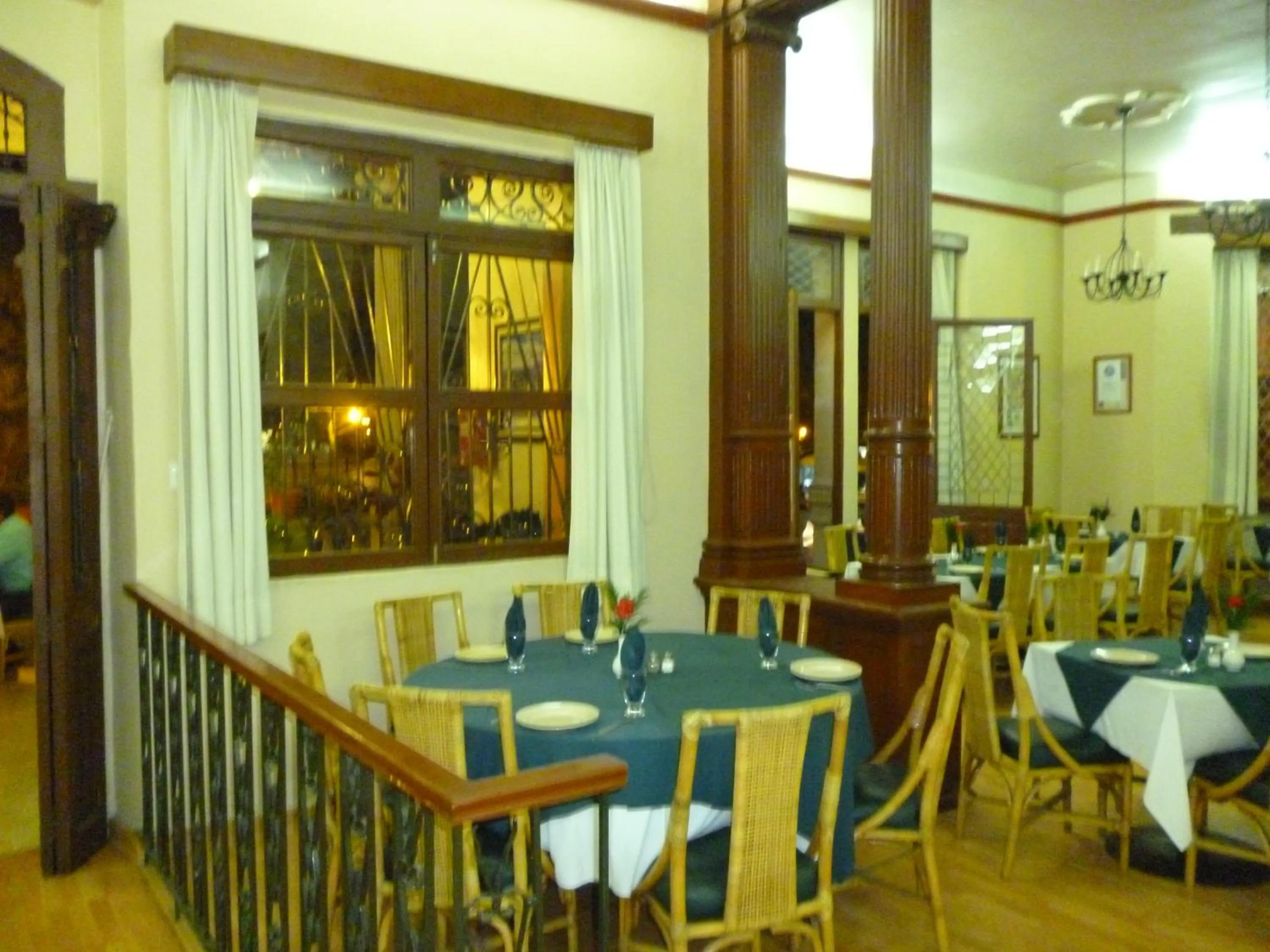 Restaurant/places to eat in Hotel La Casona del Llano
