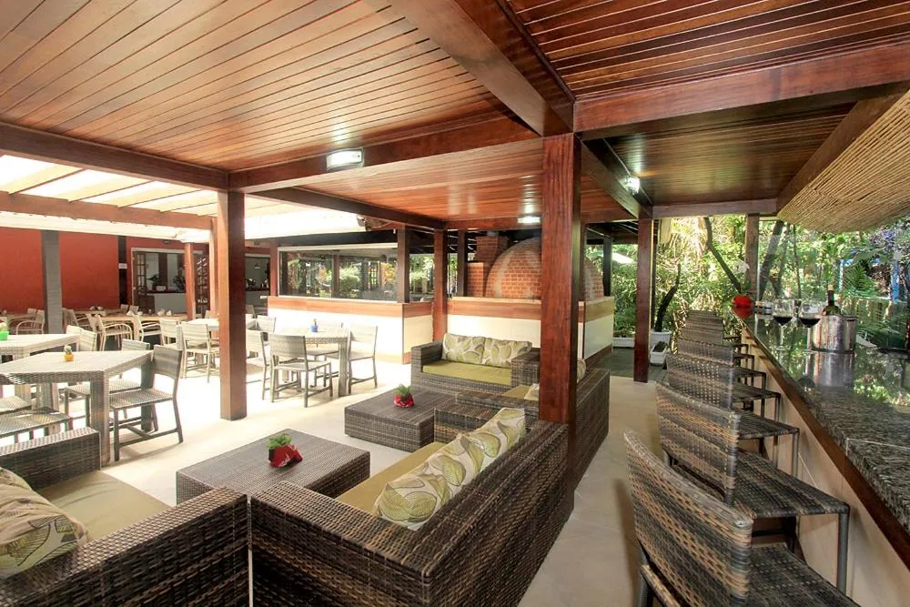 Lounge or bar in Salvetti Praia Hotel