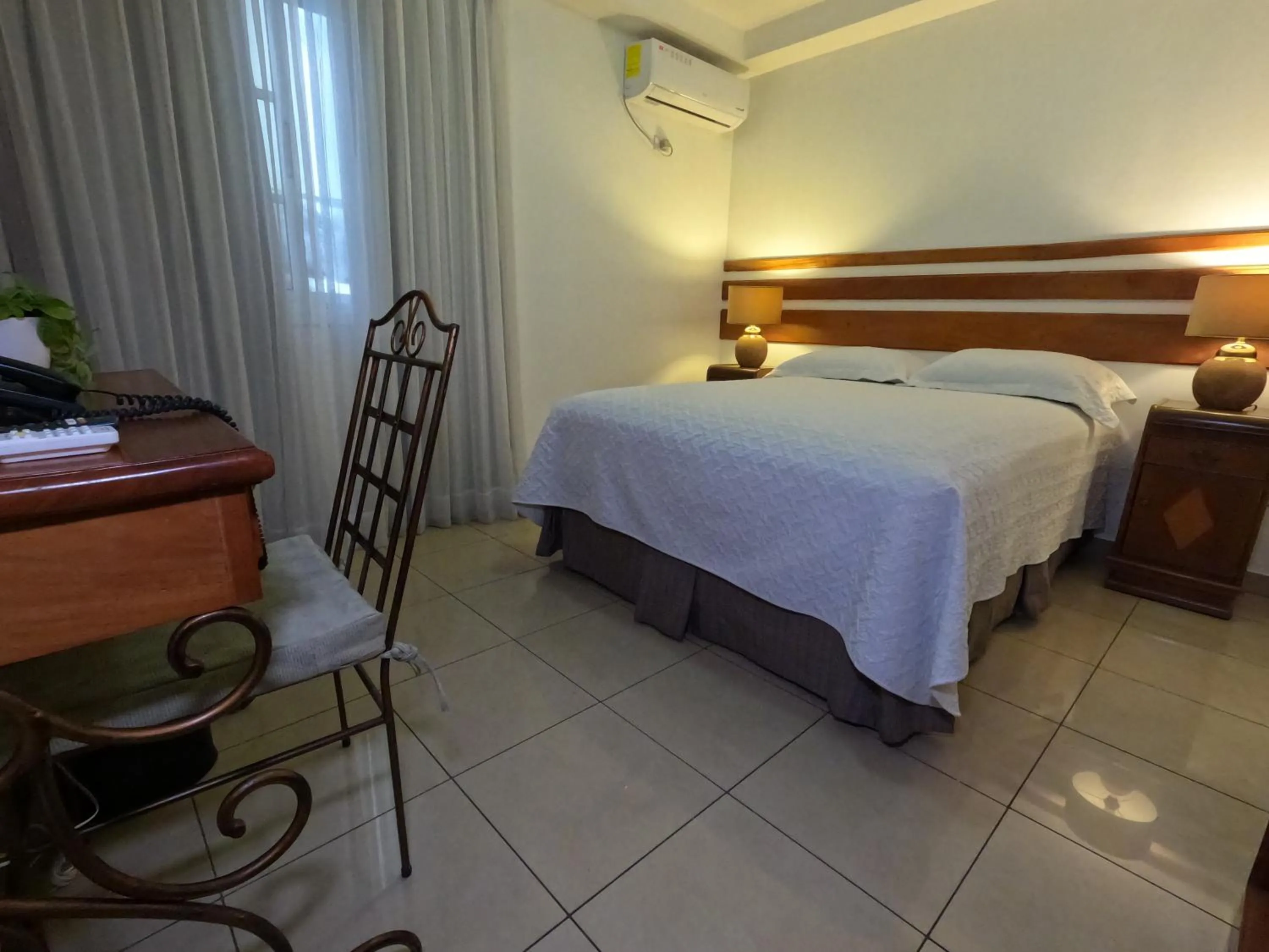 Photo of the whole room, Bed in Hotel Casa del Arbol