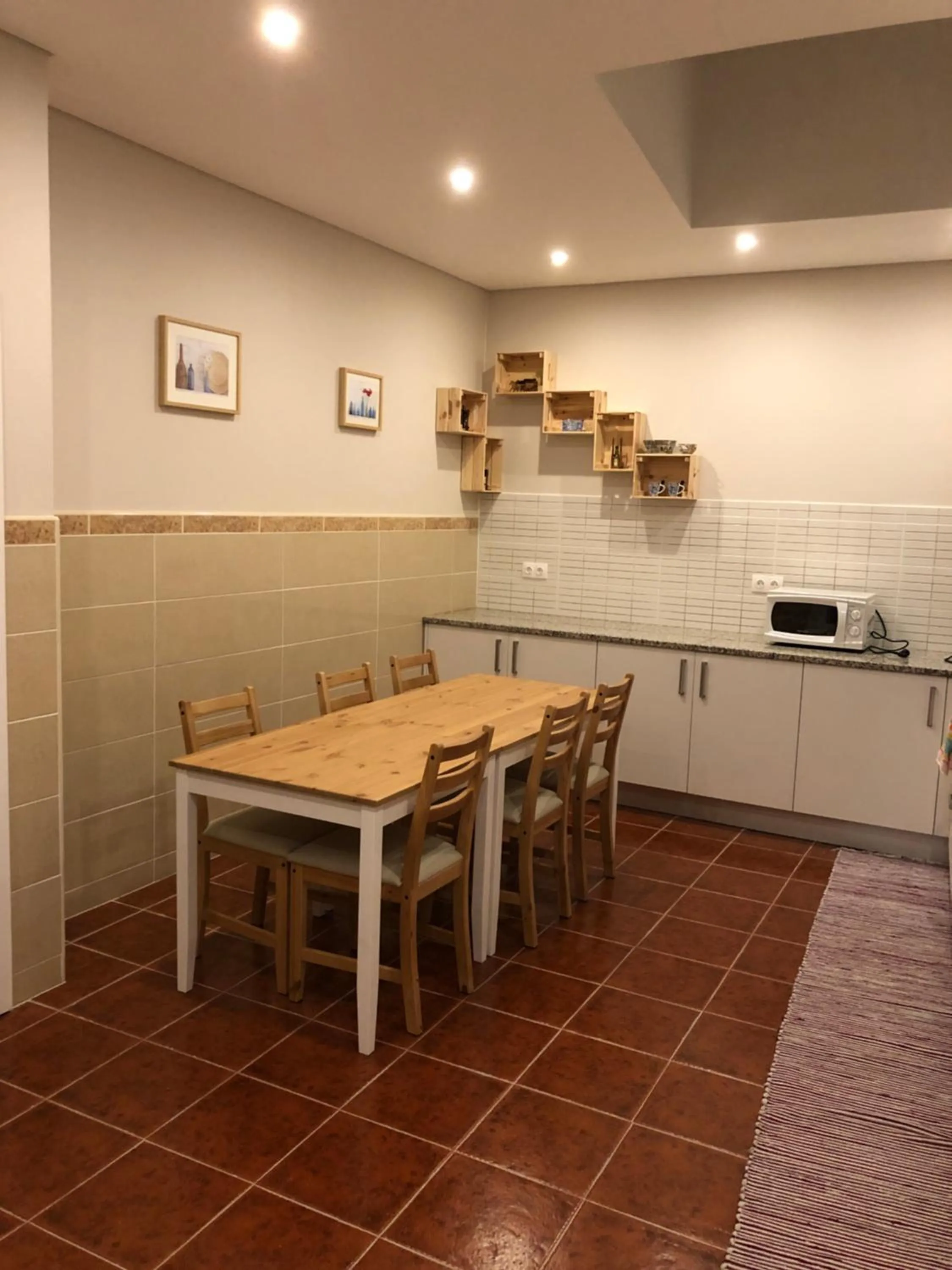 Communal kitchen in HaoBo Porto Center