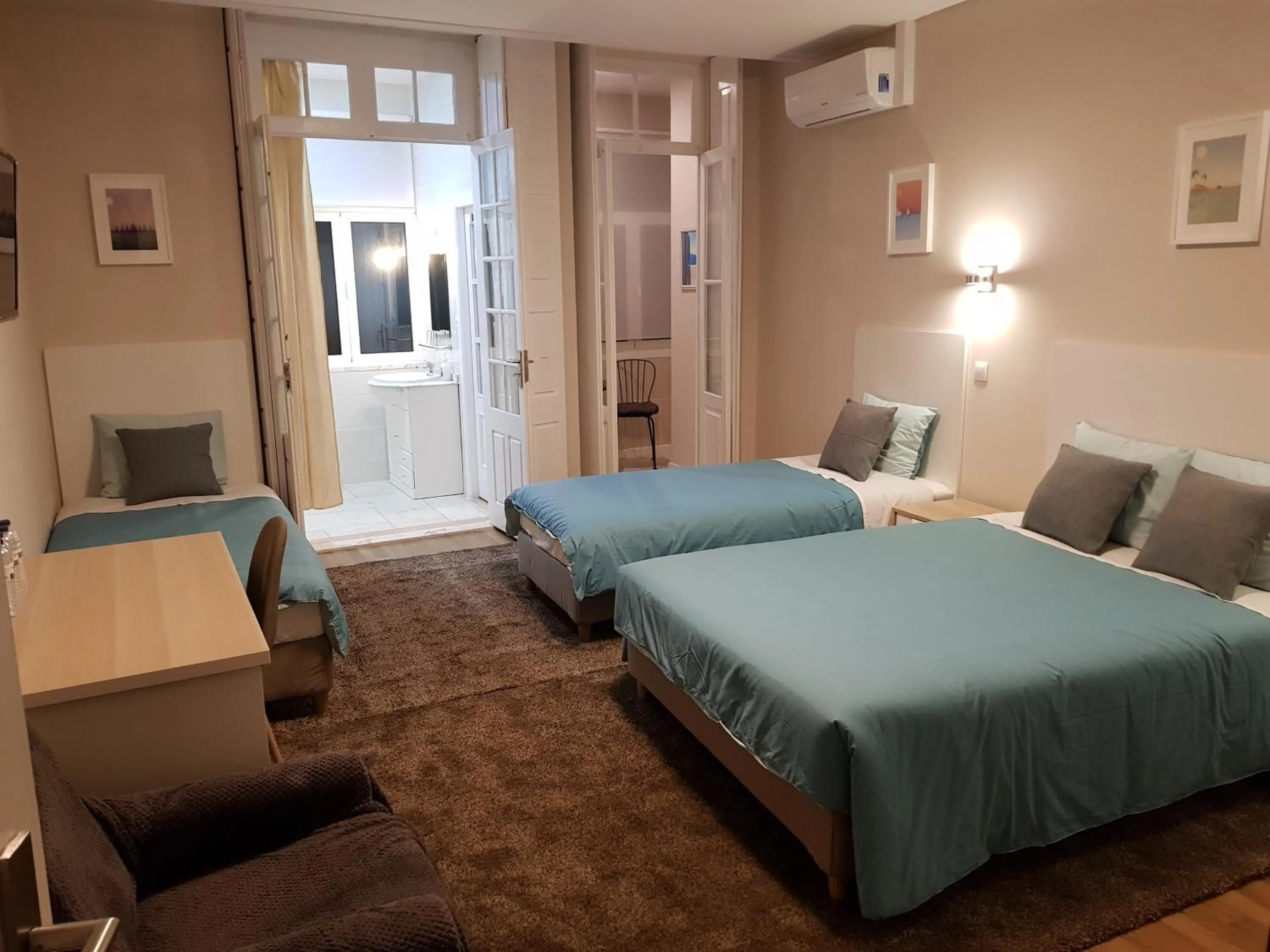 Bedroom, Bed in HaoBo Porto Center