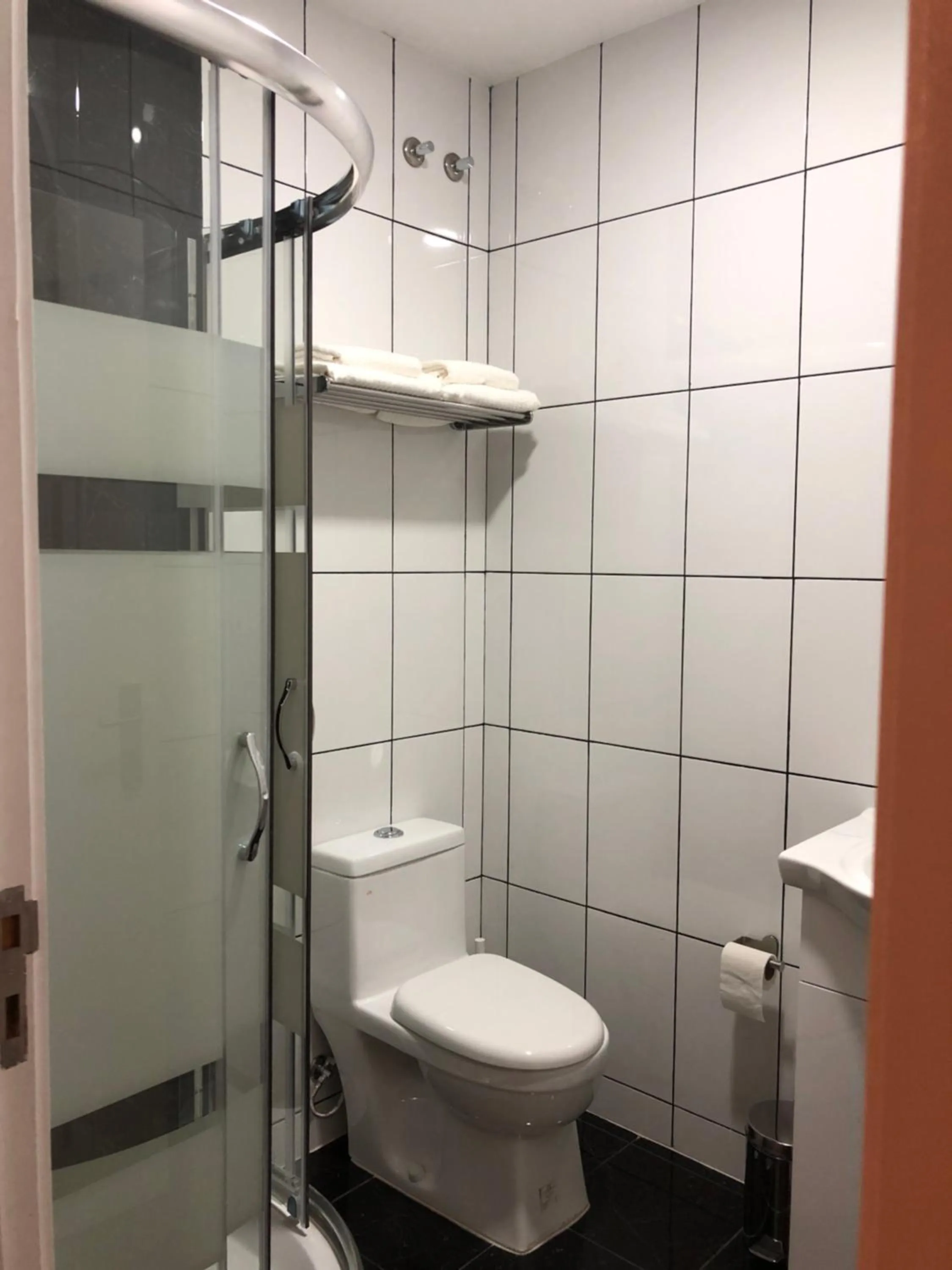 Bathroom in HaoBo Porto Center