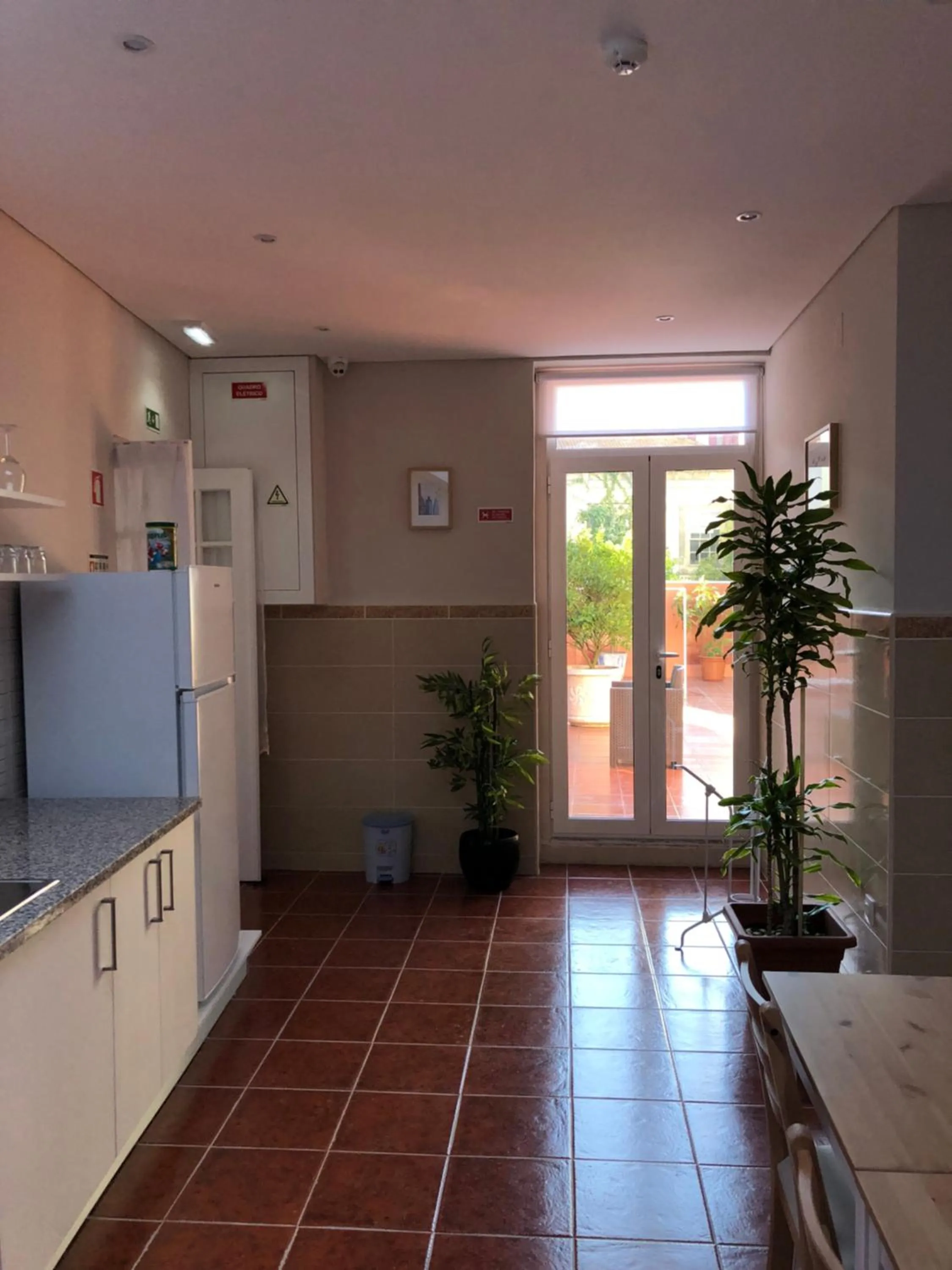Communal kitchen in HaoBo Porto Center