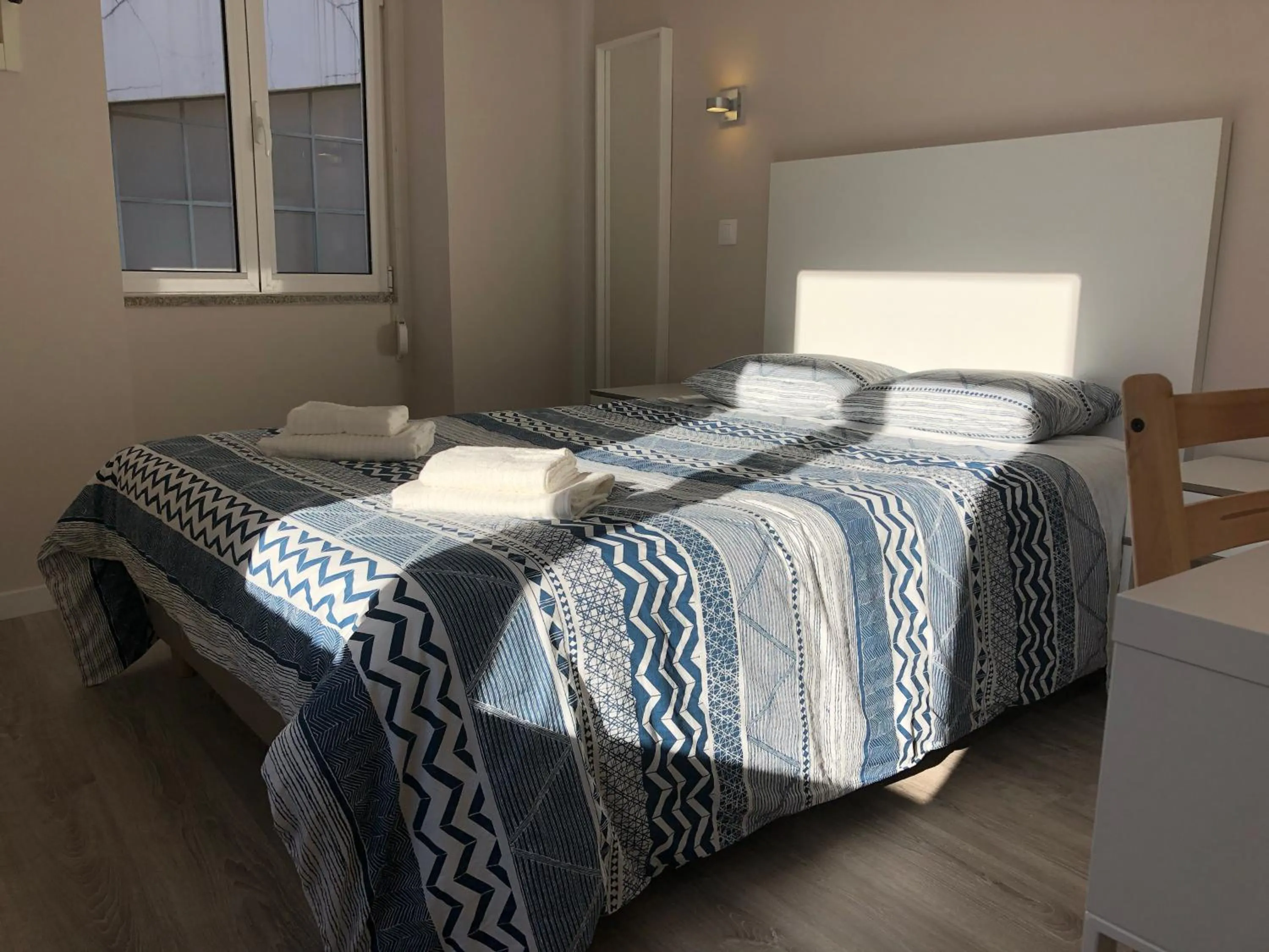 Bedroom, Bed in HaoBo Porto Center