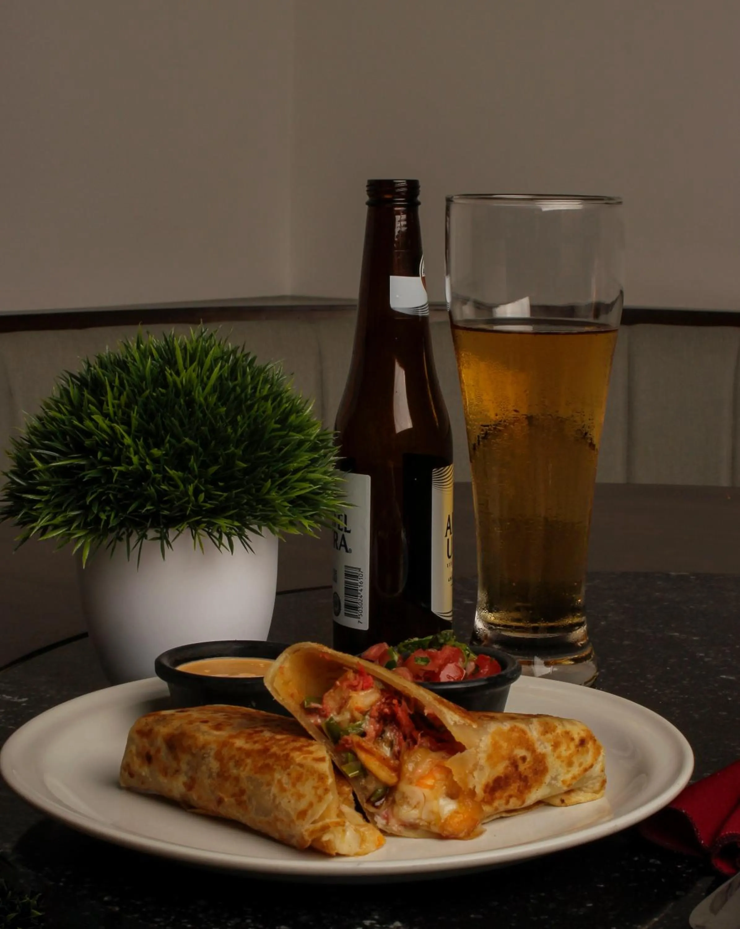 Restaurant/places to eat in El Dorado