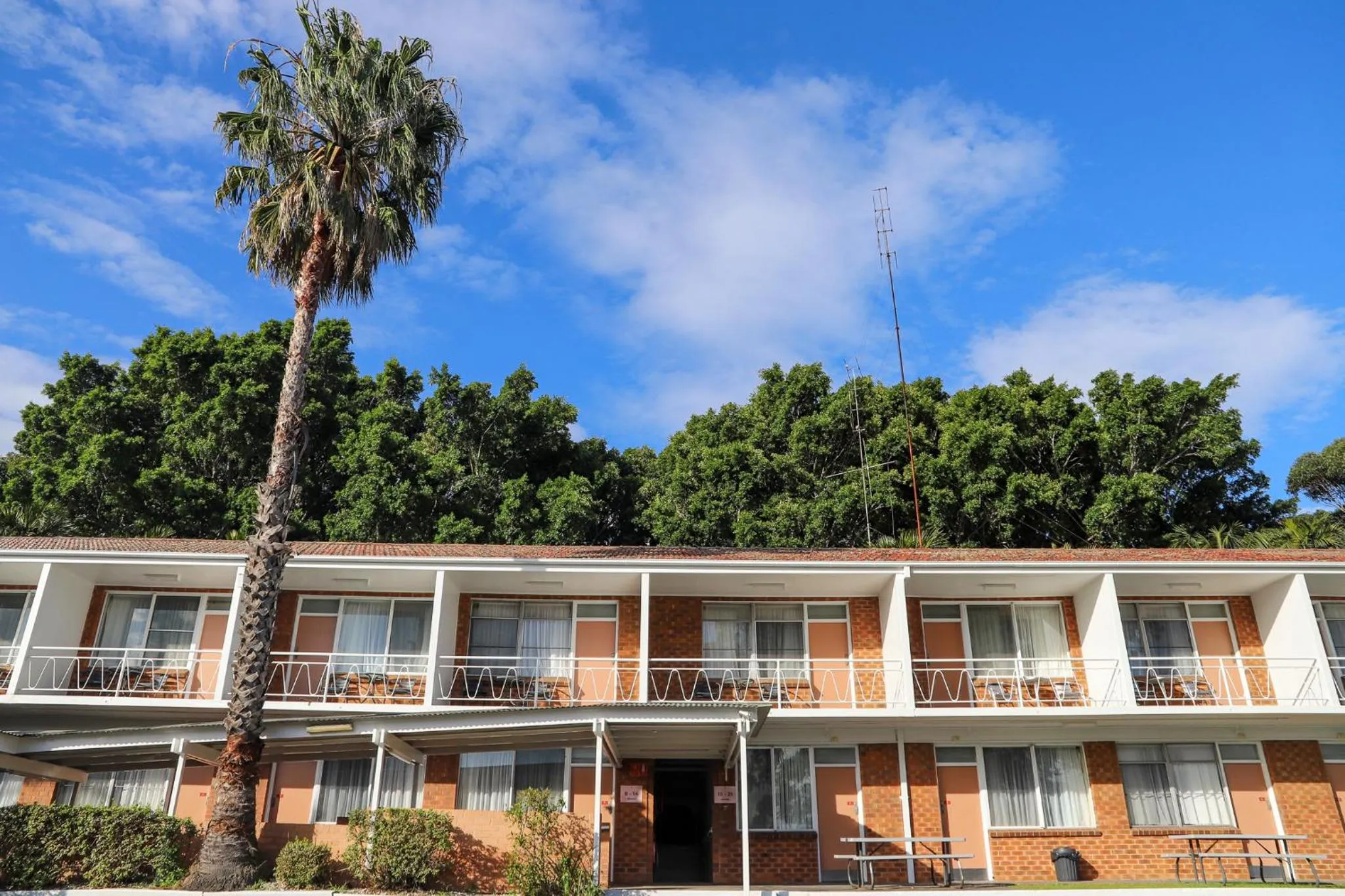 The Palms Motel- Formerly Flinders Motel