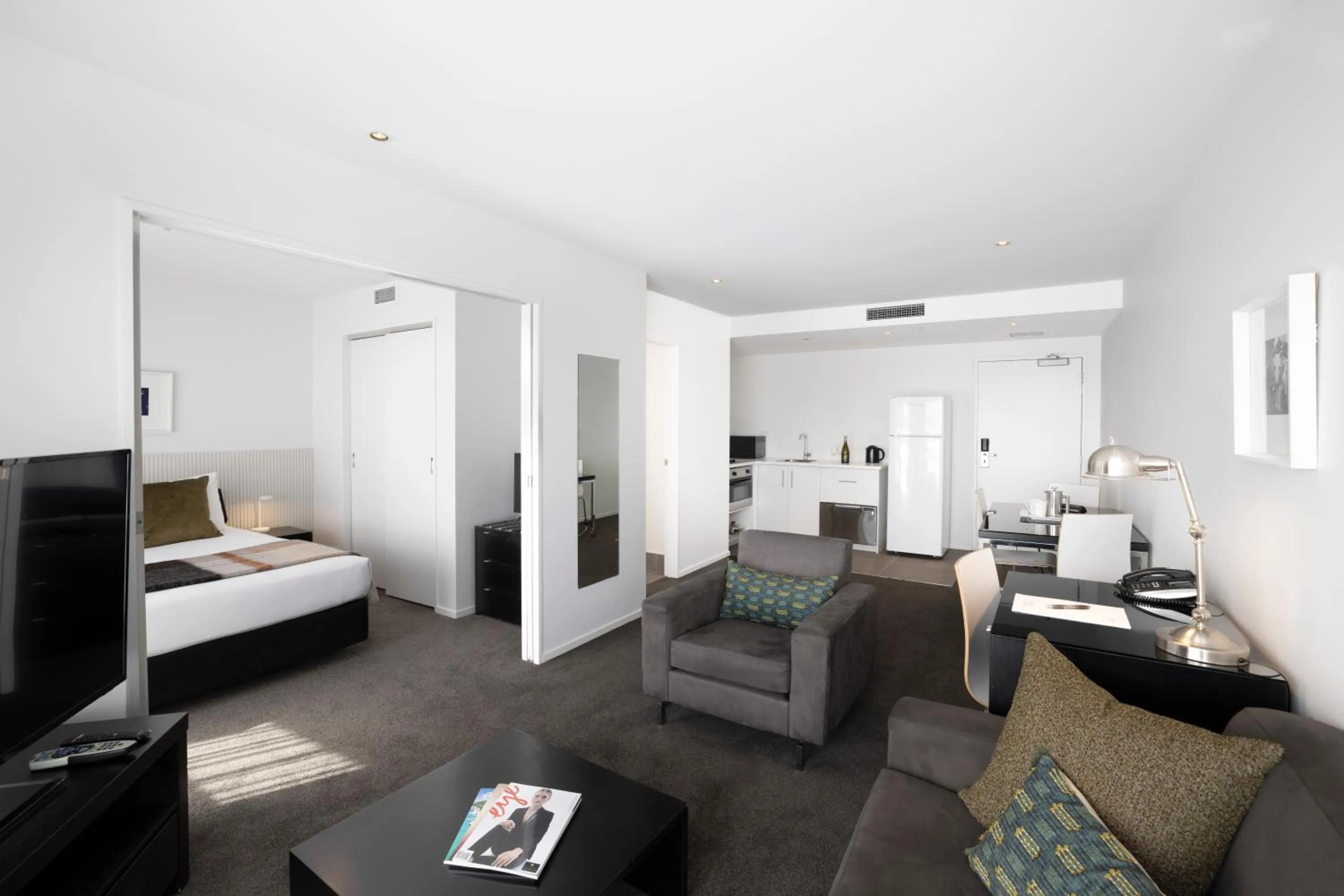 Living room, Bed in Quest Parnell Serviced Apartments