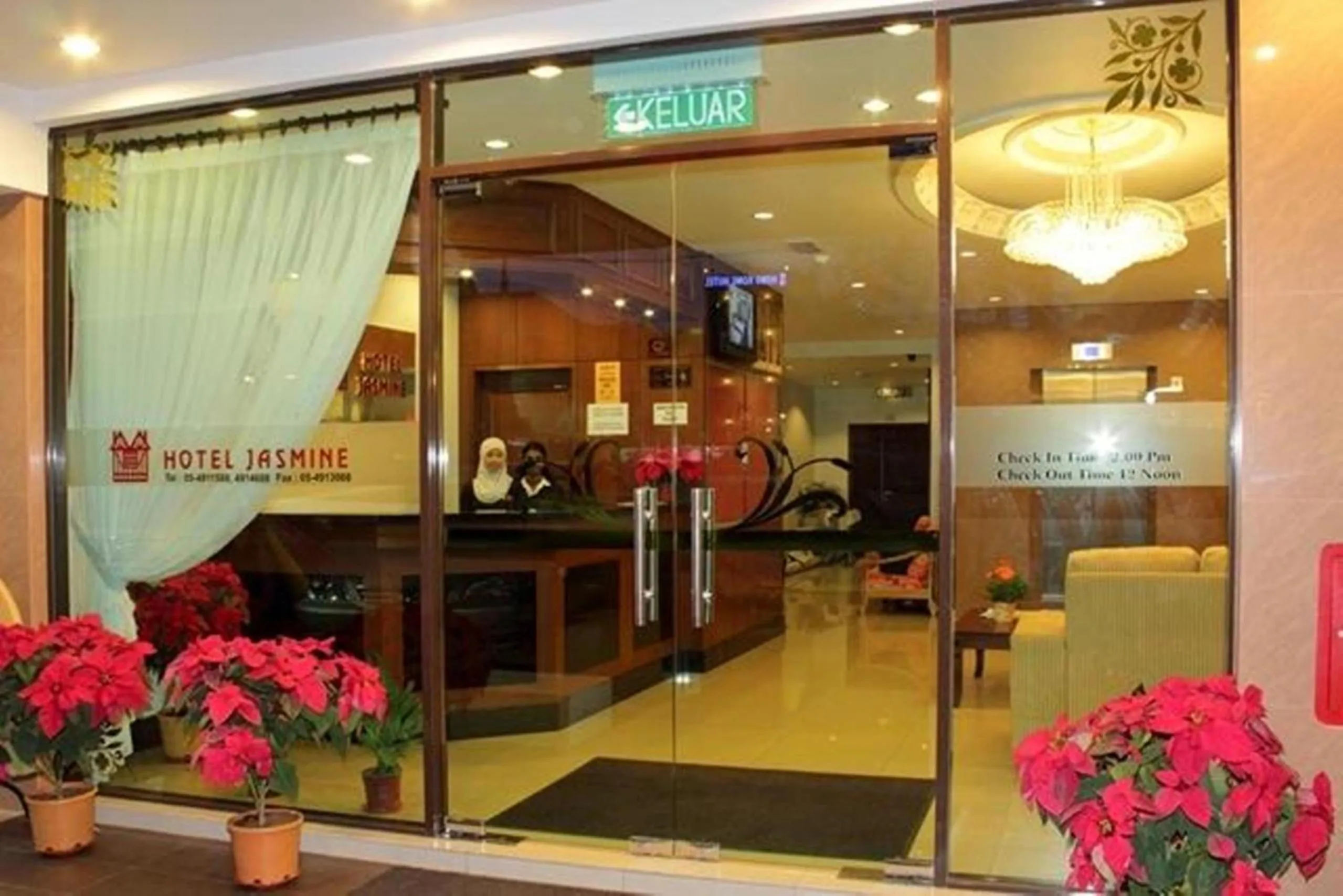 Facade/entrance in Jasmine Hotel