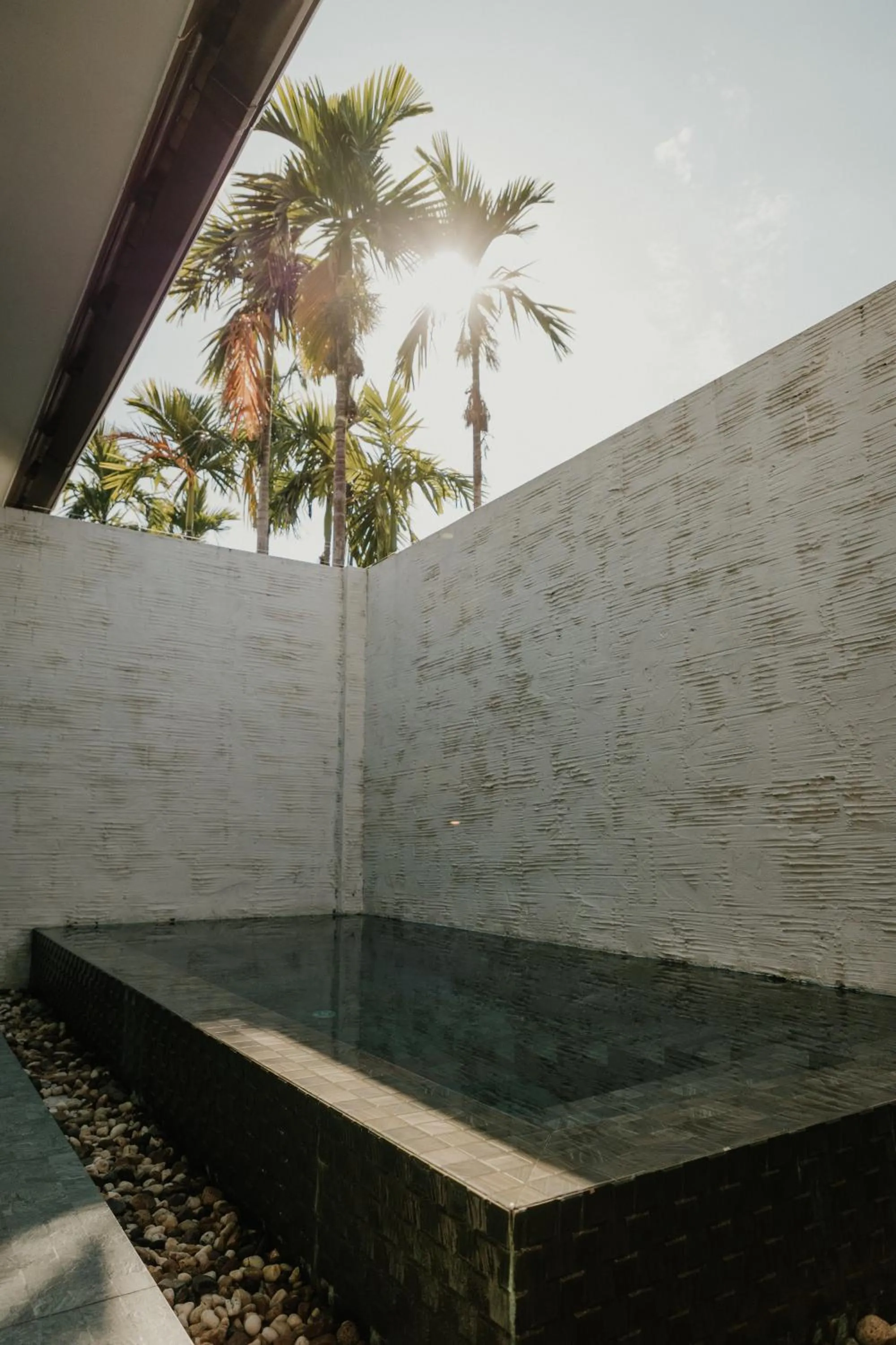 Day in Arun Dara Villa