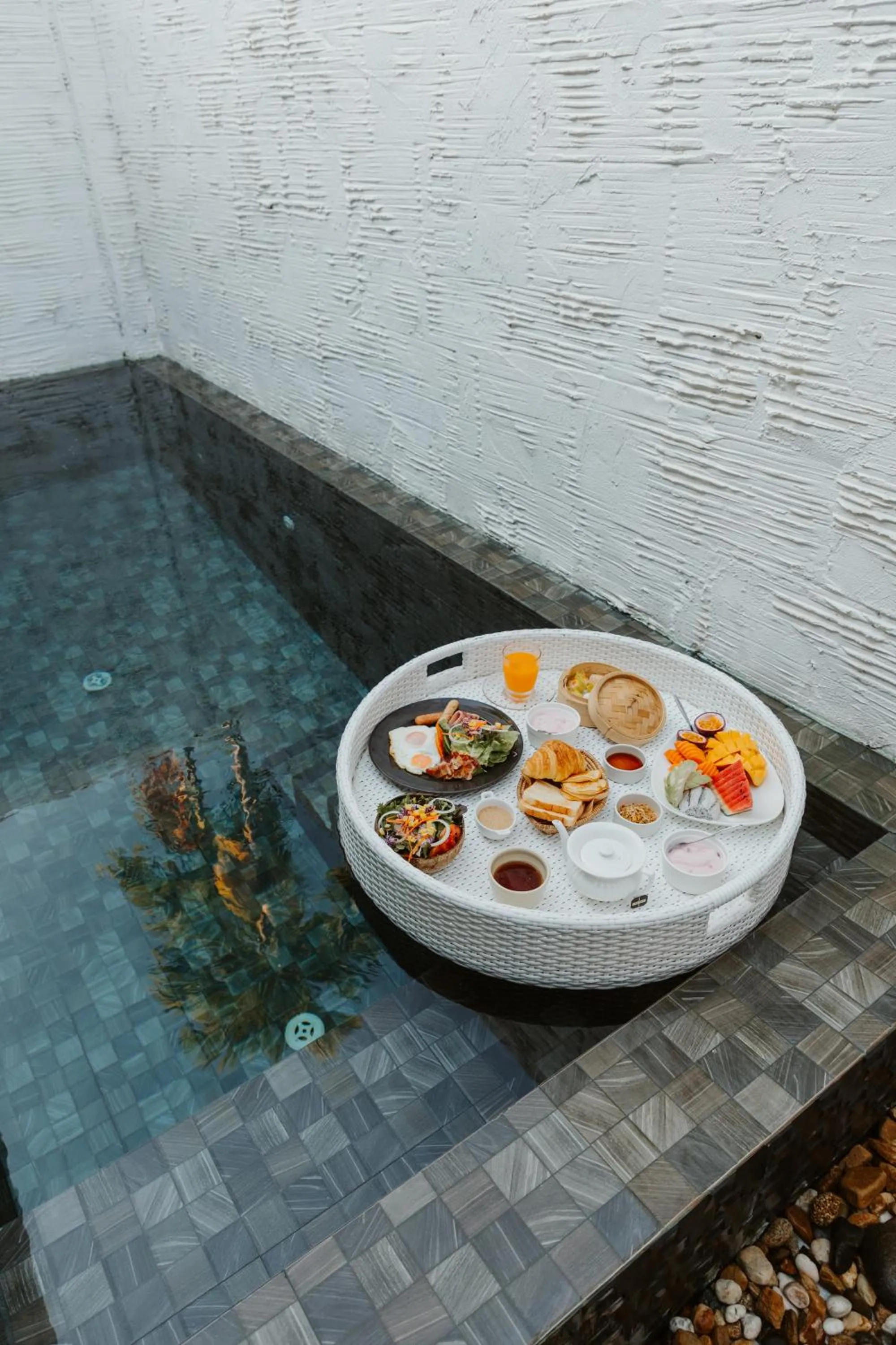 Breakfast in Arun Dara Villa