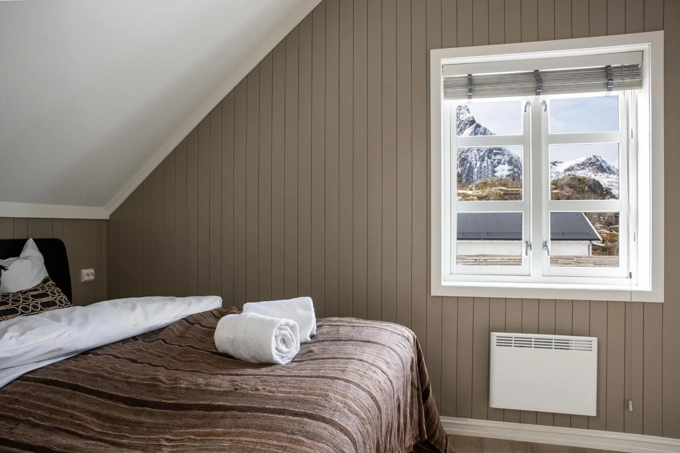 Bed in Solsiden Brygge Rorbuer