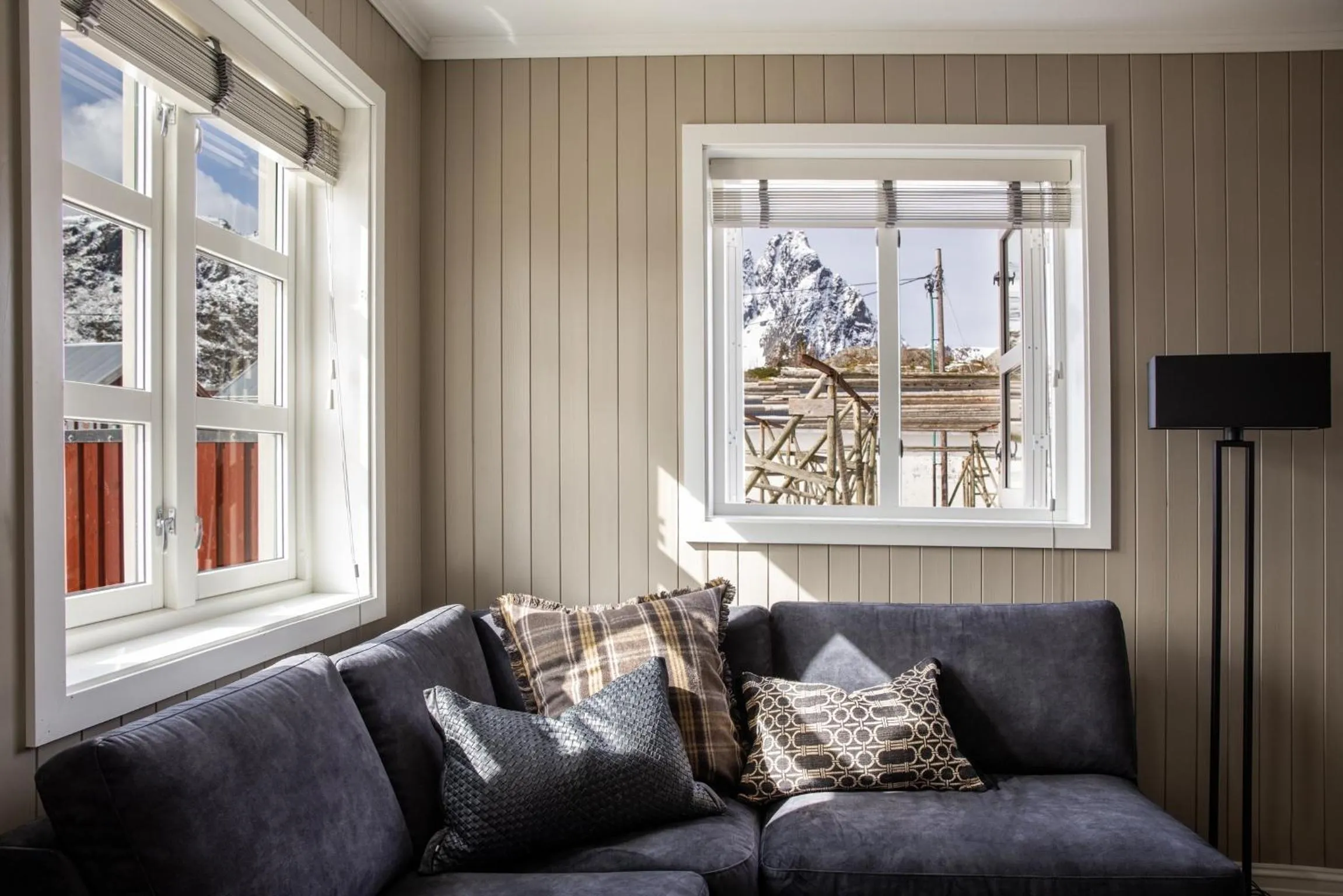 Living room in Solsiden Brygge Rorbuer