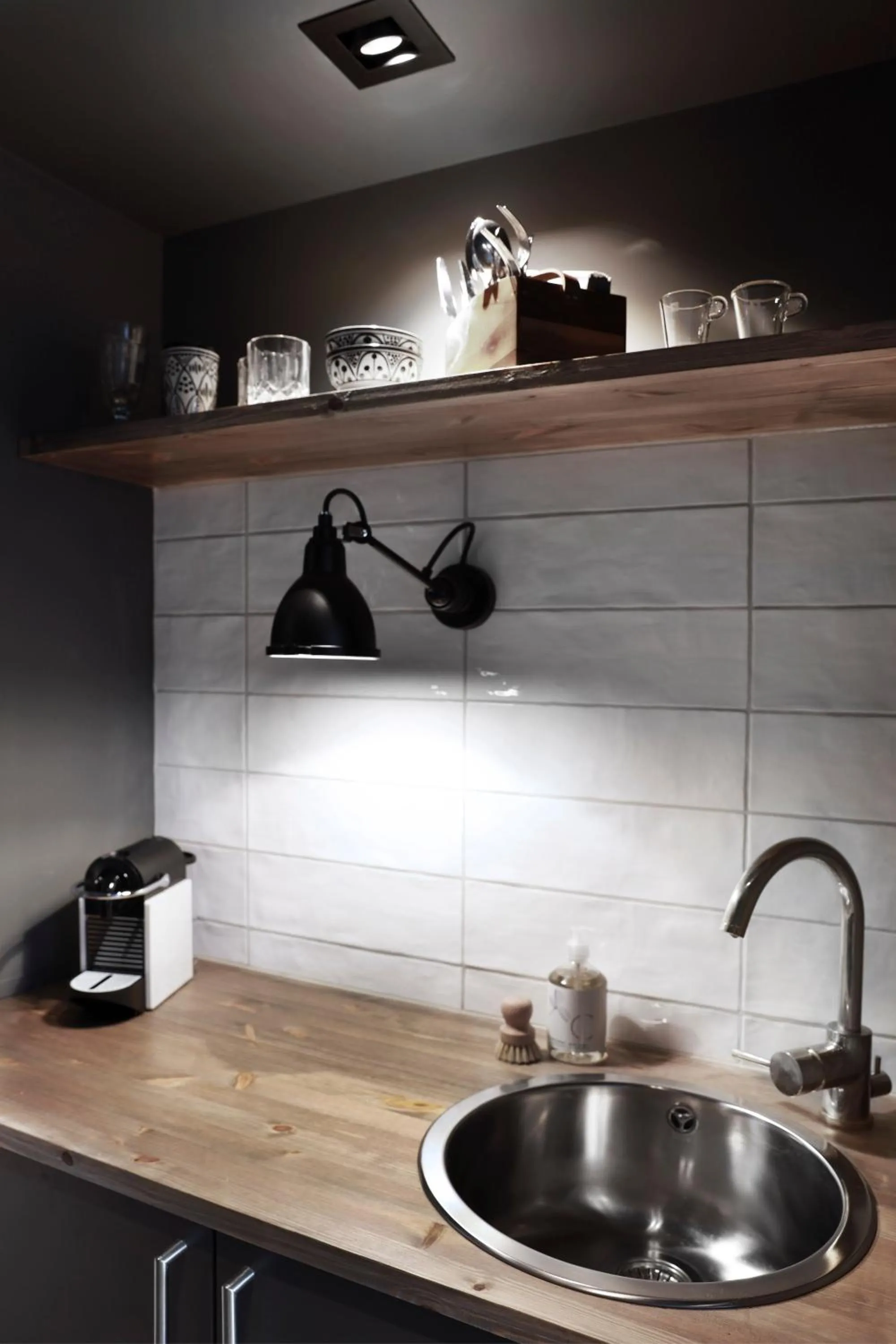 Kitchen or kitchenette in Solsiden Brygge Rorbuer