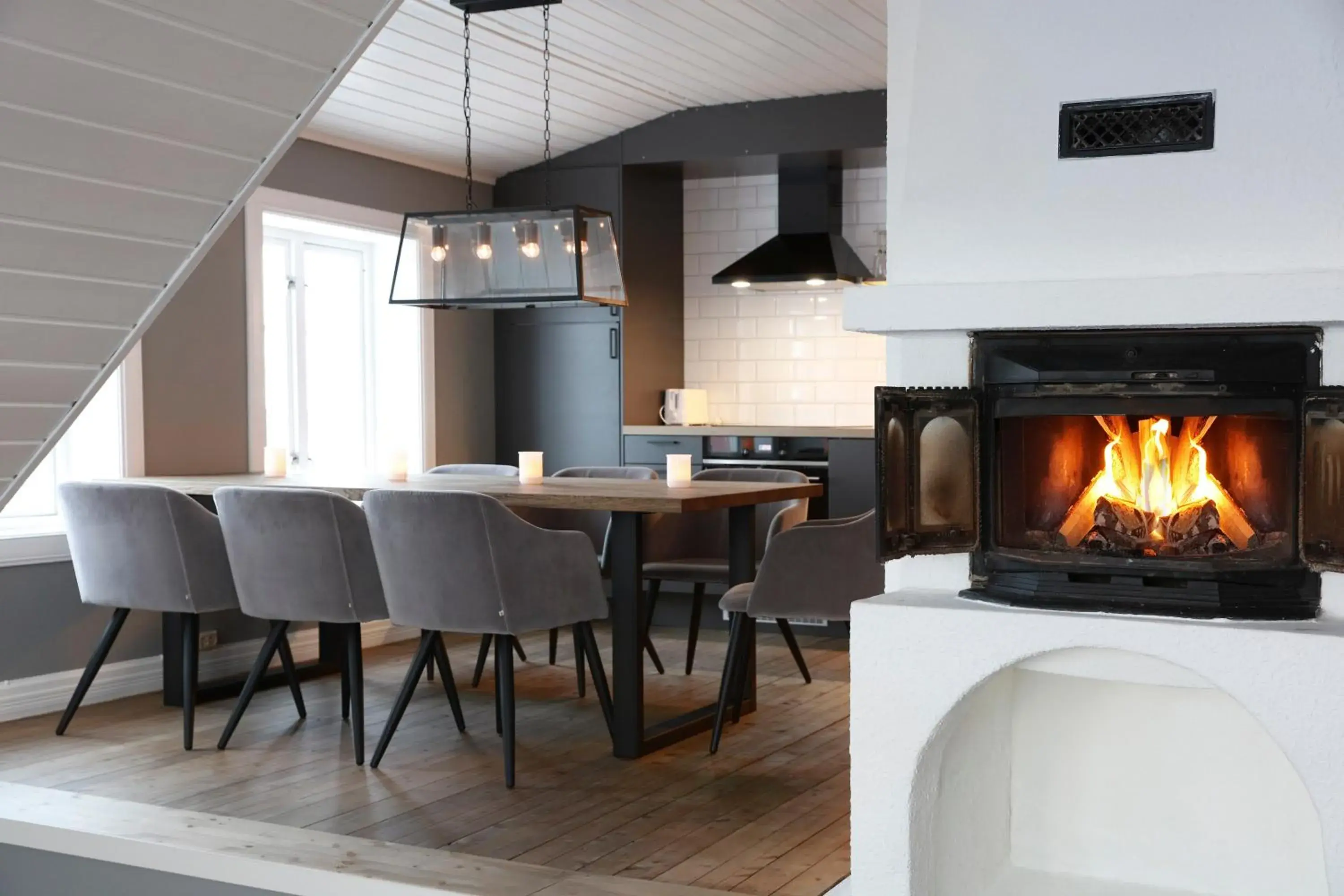 Three-Bedroom House in Solsiden Brygge Rorbuer Three-Bedroom House in Solsiden Brygge Rorbuer