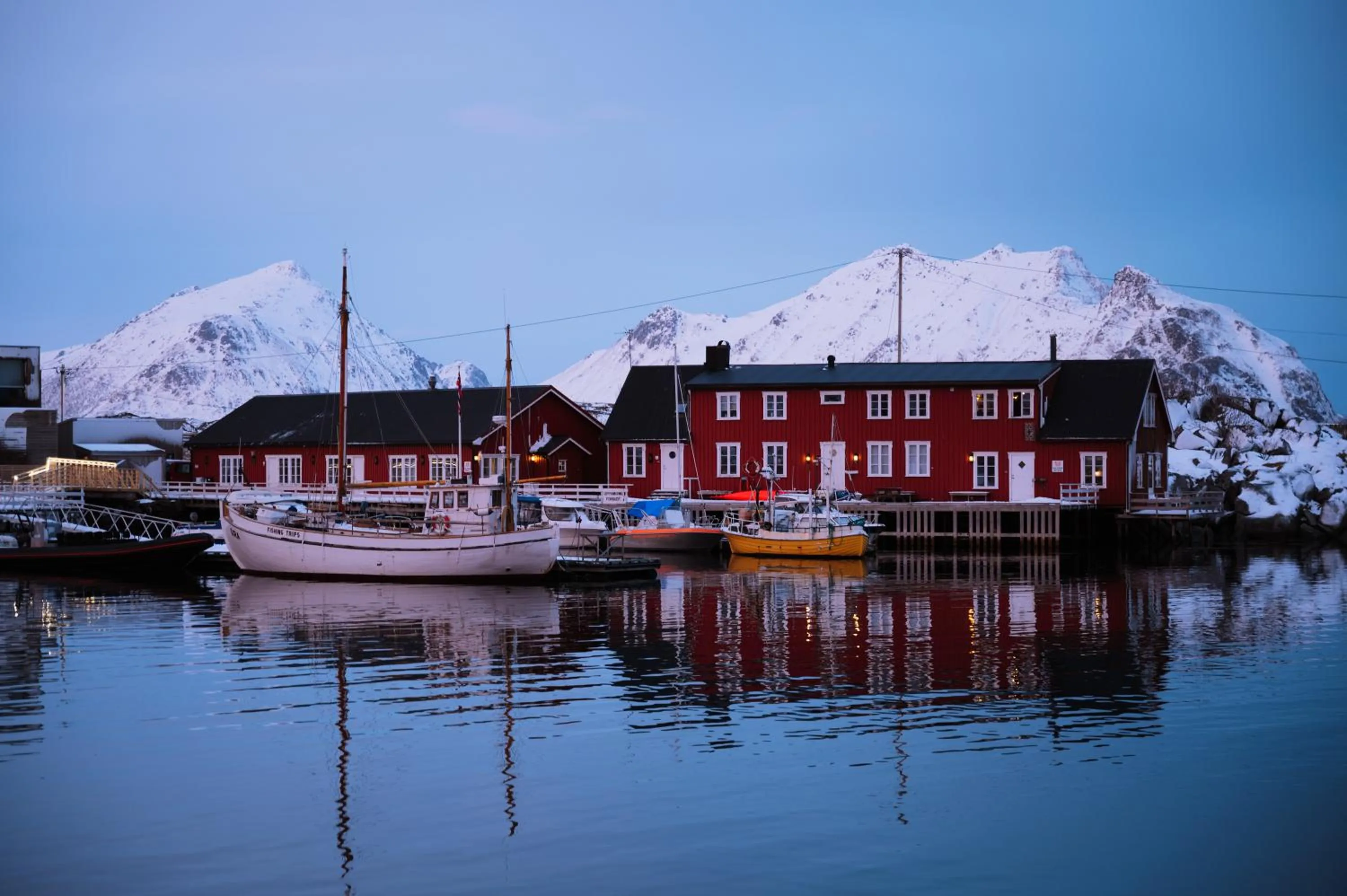 Property building in Solsiden Brygge Rorbuer