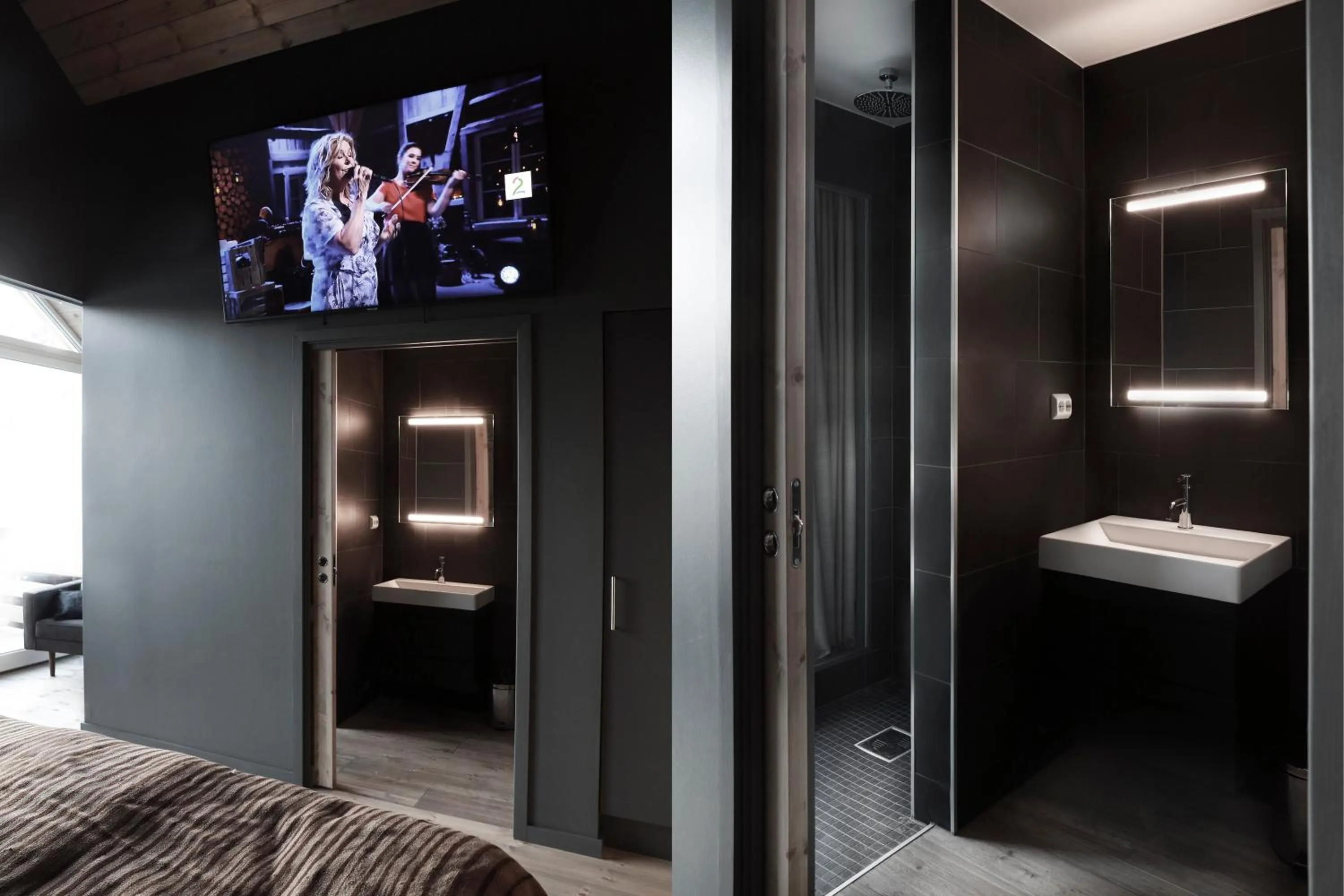 TV and multimedia, Bed in Solsiden Brygge Rorbuer