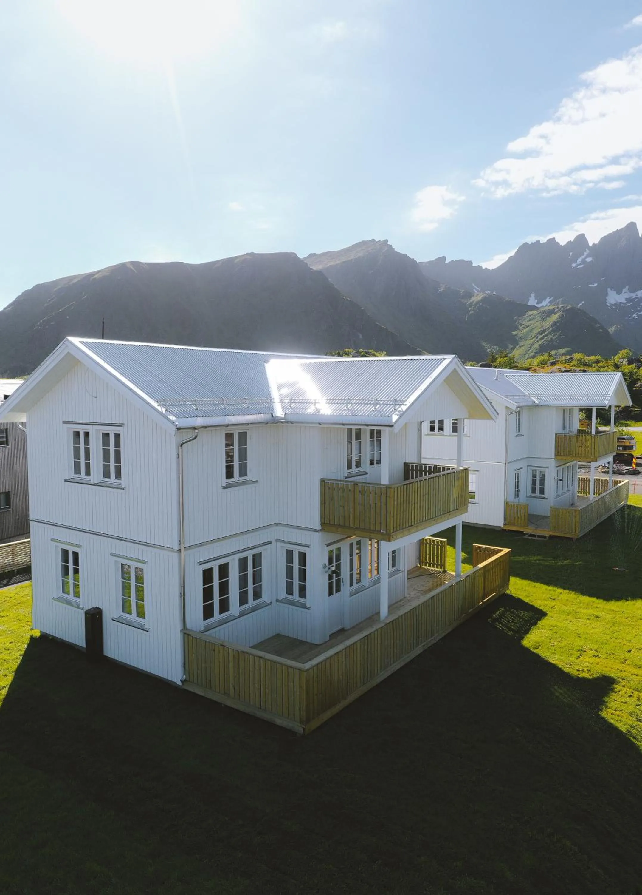 Property building in Solsiden Brygge Rorbuer