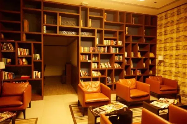 Library in Belvedere Golf & Country Club