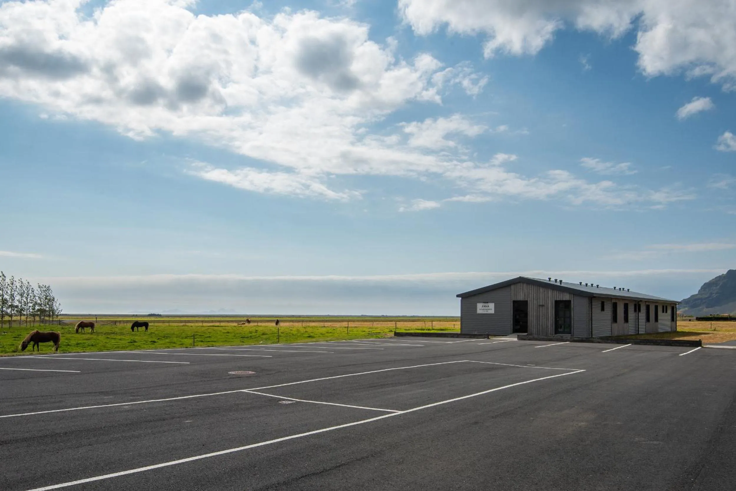 Property building in Boutique Hotel Anna by EJ Hotels