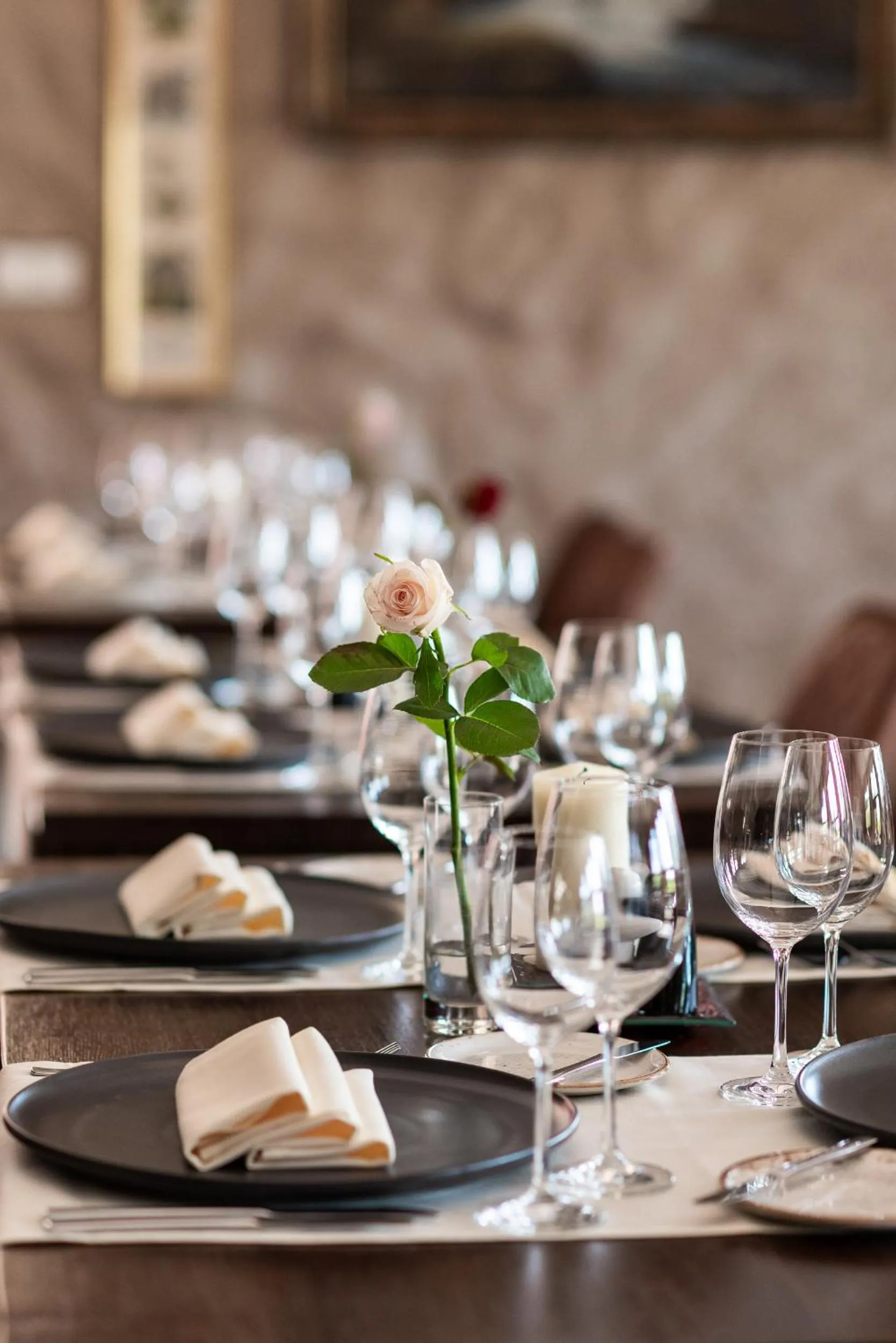 Restaurant/places to eat in Boutique Hotel Anna by EJ Hotels