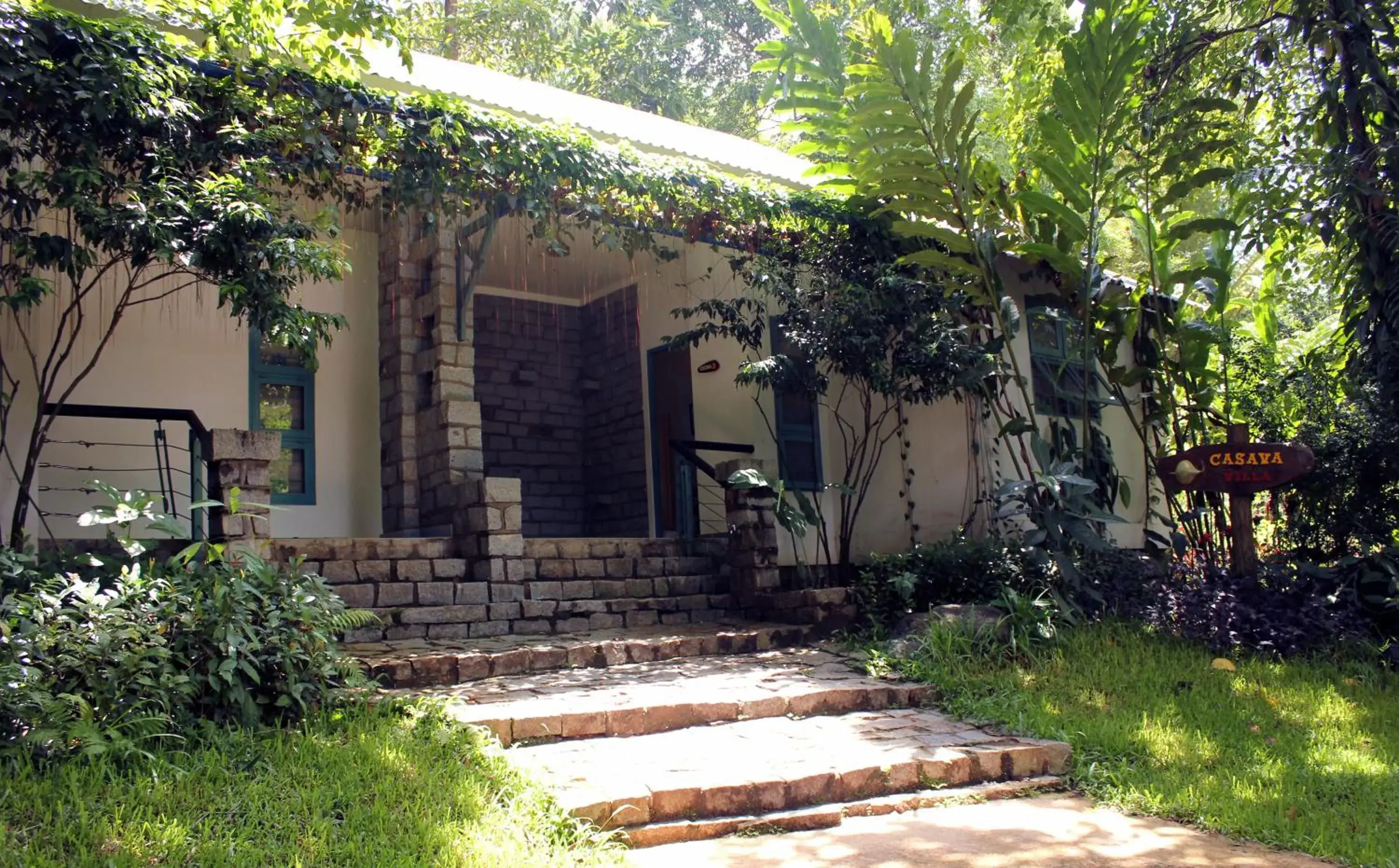 Superior Double or Twin Room with Garden View in Madagui Forest City Superior Double or Twin Room with Garden View in Madagui Forest City