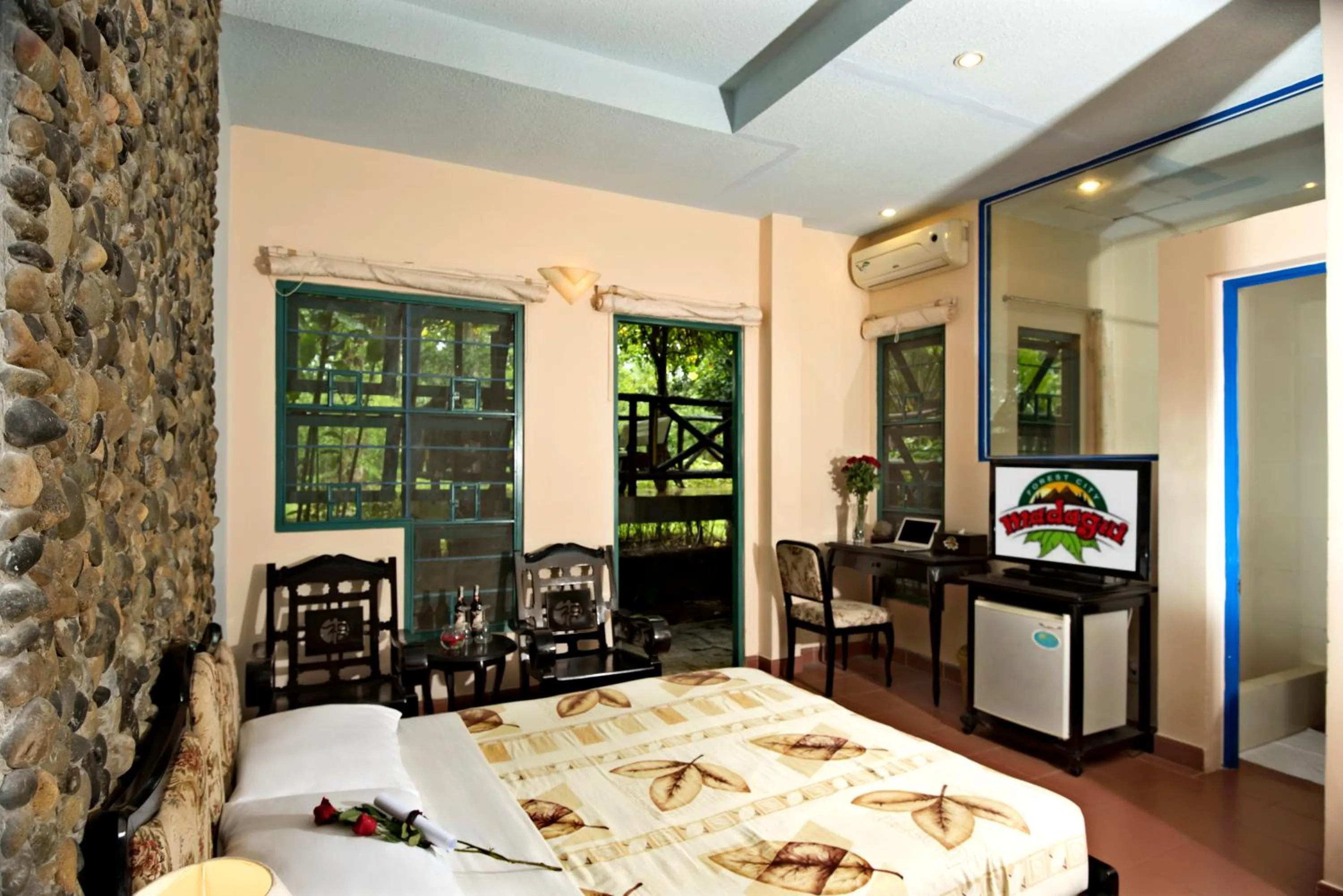 Bed in Madagui Forest City