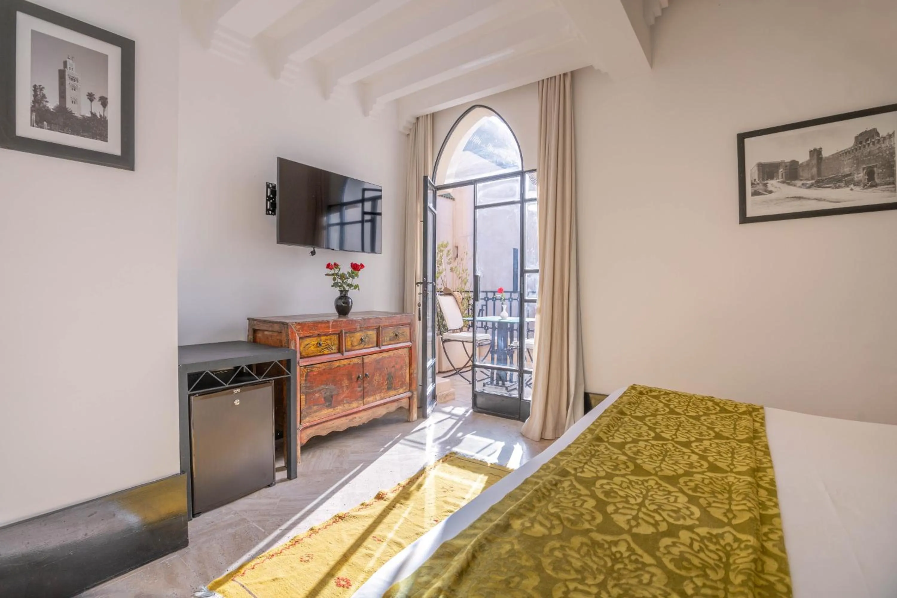 Bed in Riad & Spa Azzouz