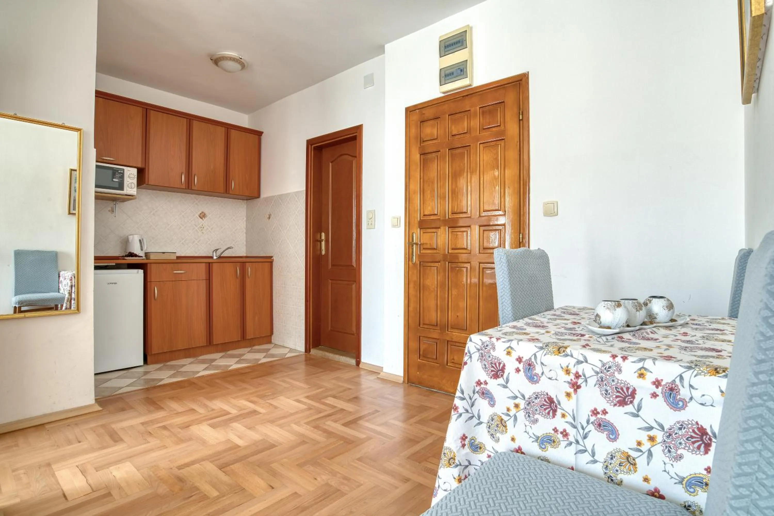 Dining area in Apartments Elena