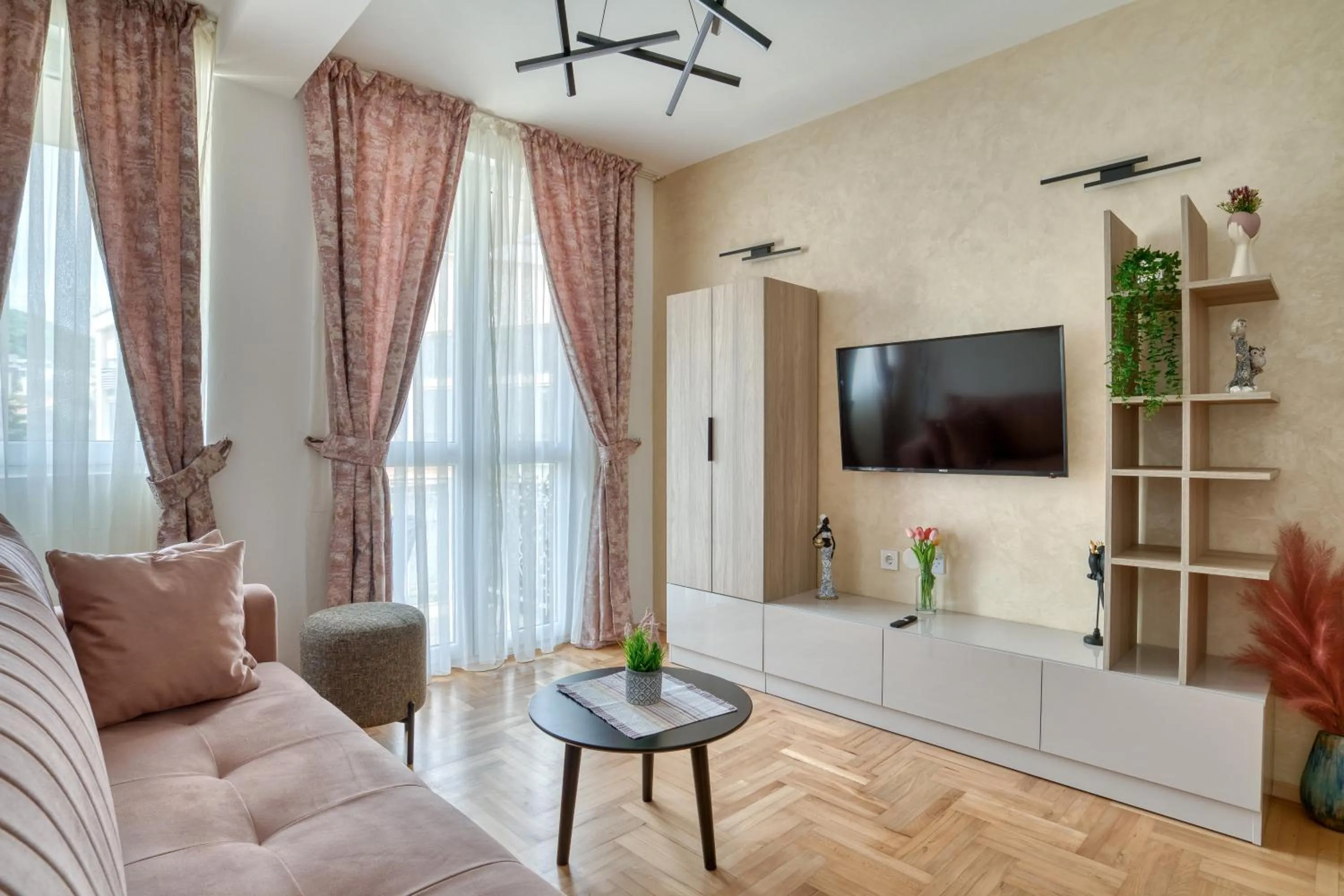 TV and multimedia in Apartments Elena