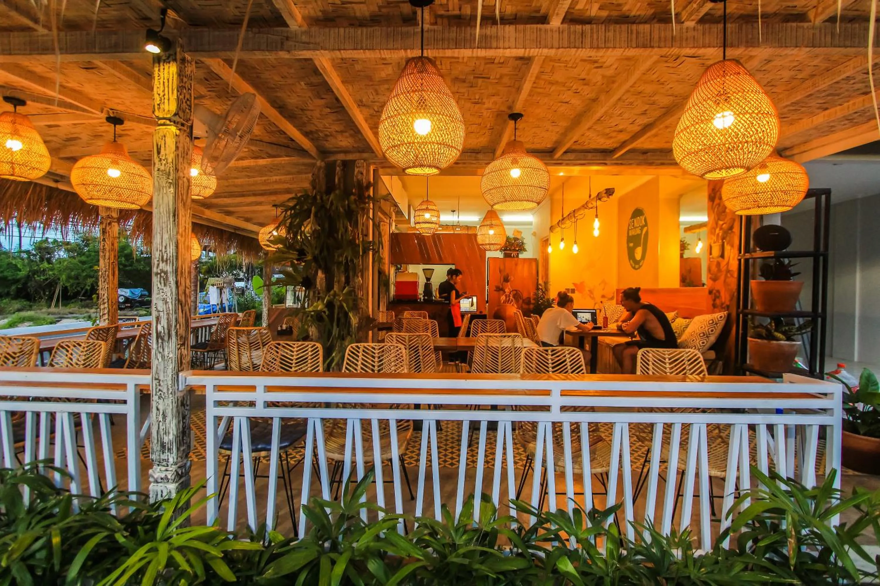 Restaurant/places to eat in BRAW inn Canggu by kamara