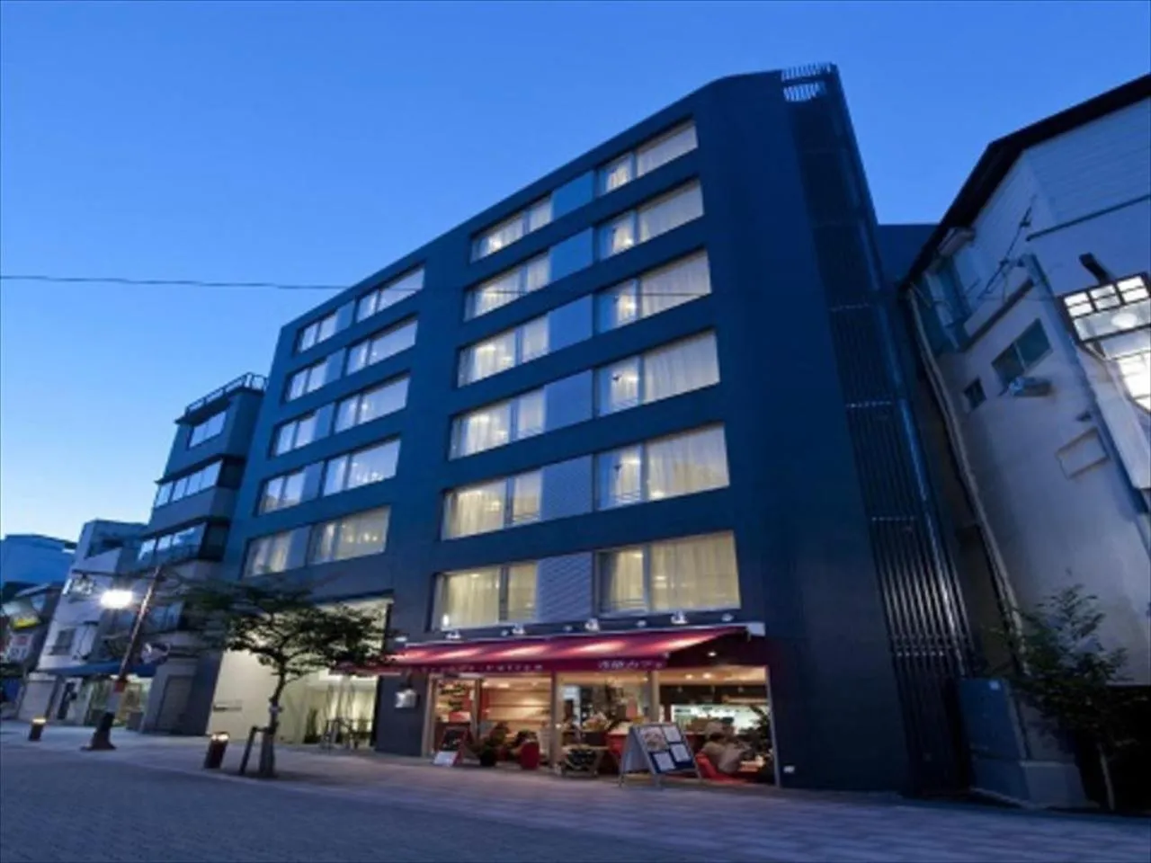 Property building in B:CONTE Asakusa