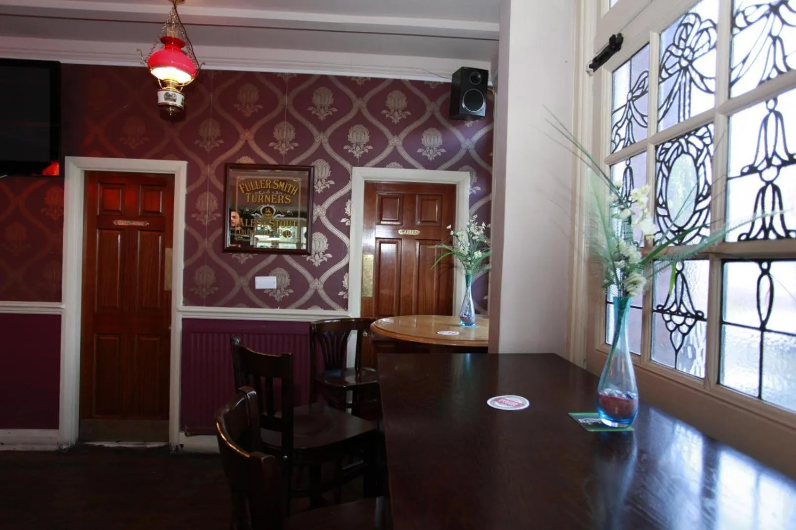 Restaurant/places to eat in Heathrow Stay