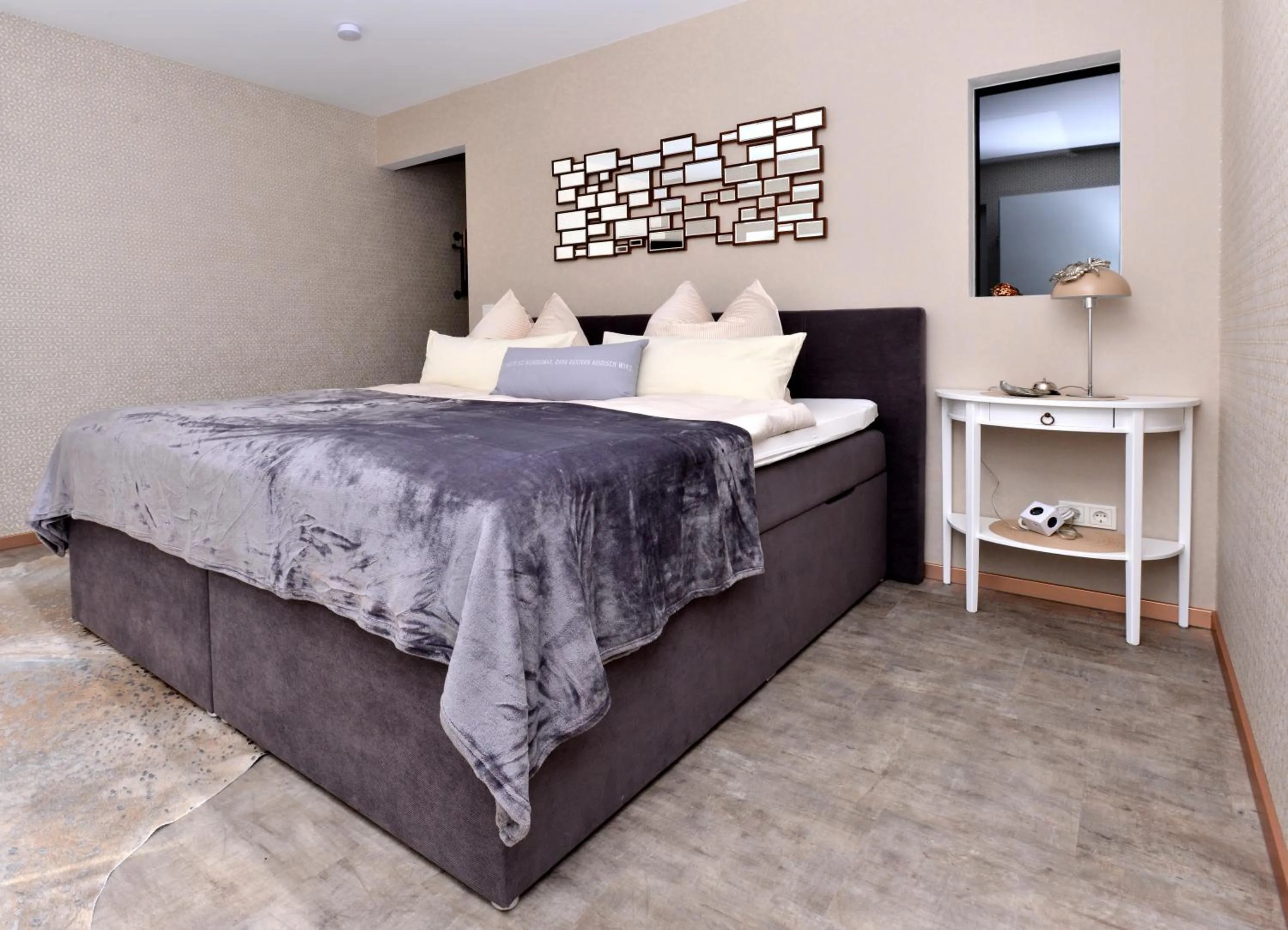 Bed in Aparthotel-Stadtallendorf