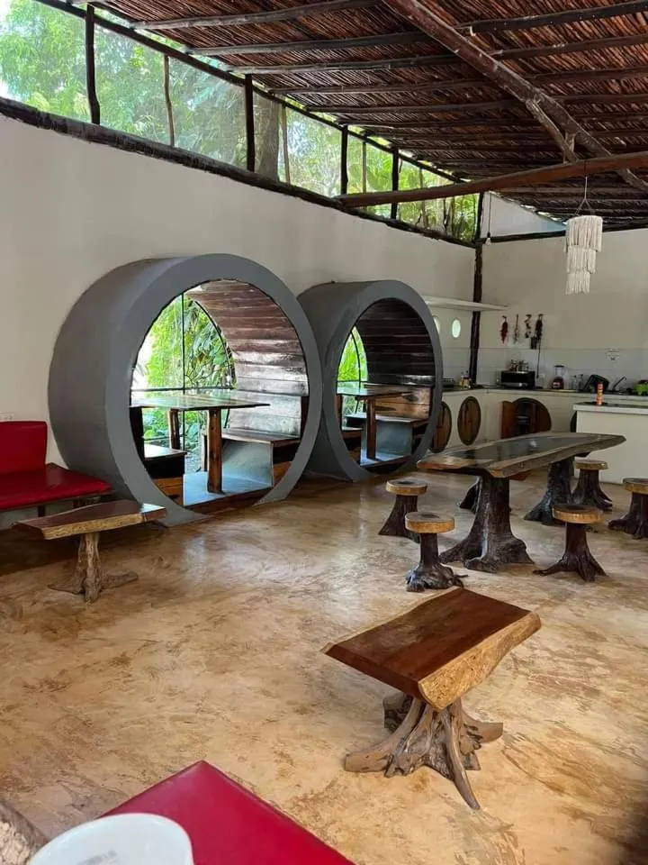 Dining area in Hostal Mulut Tulum