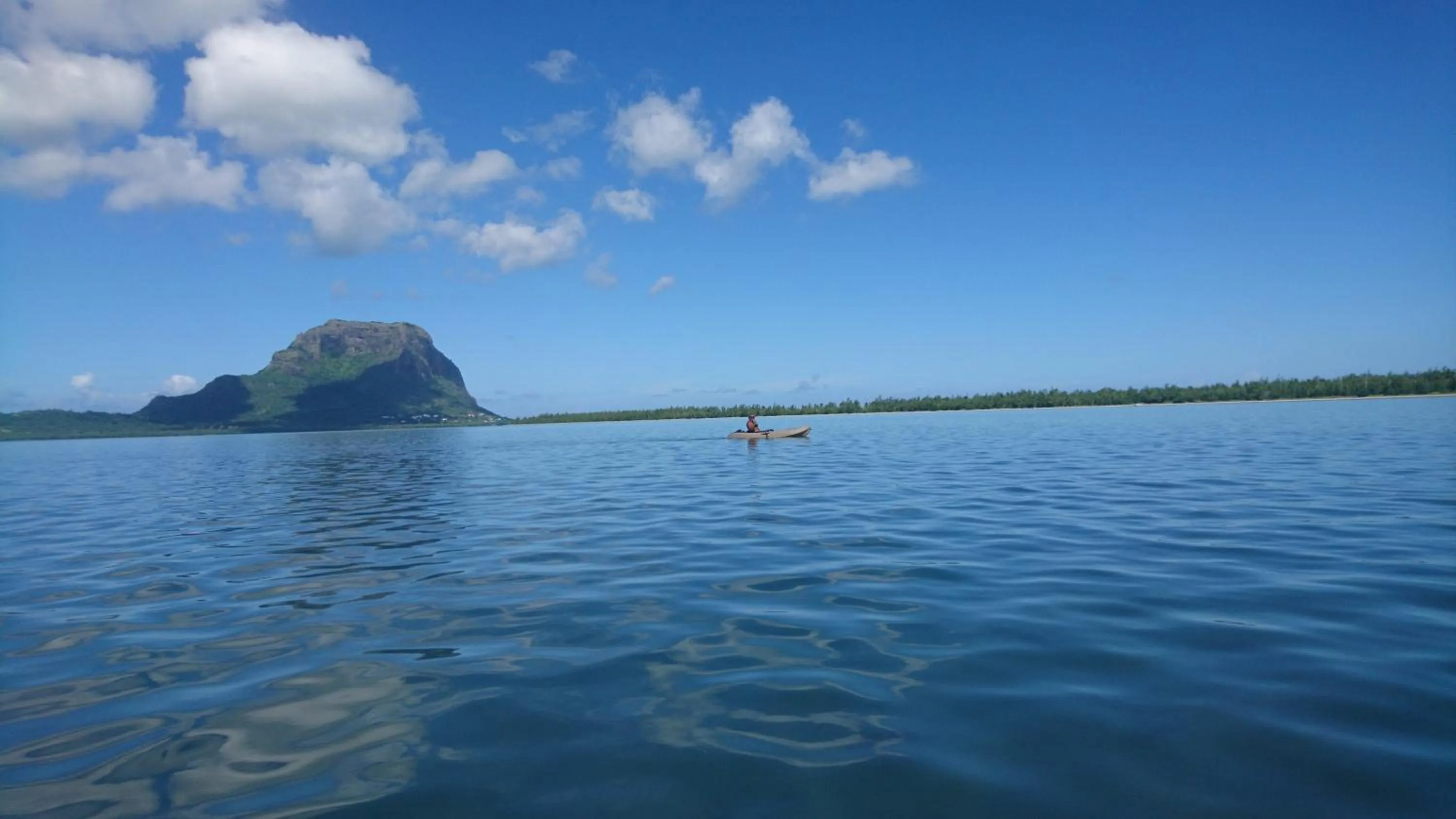 Activities in SWEET ISLAND petit dejeuner inclus